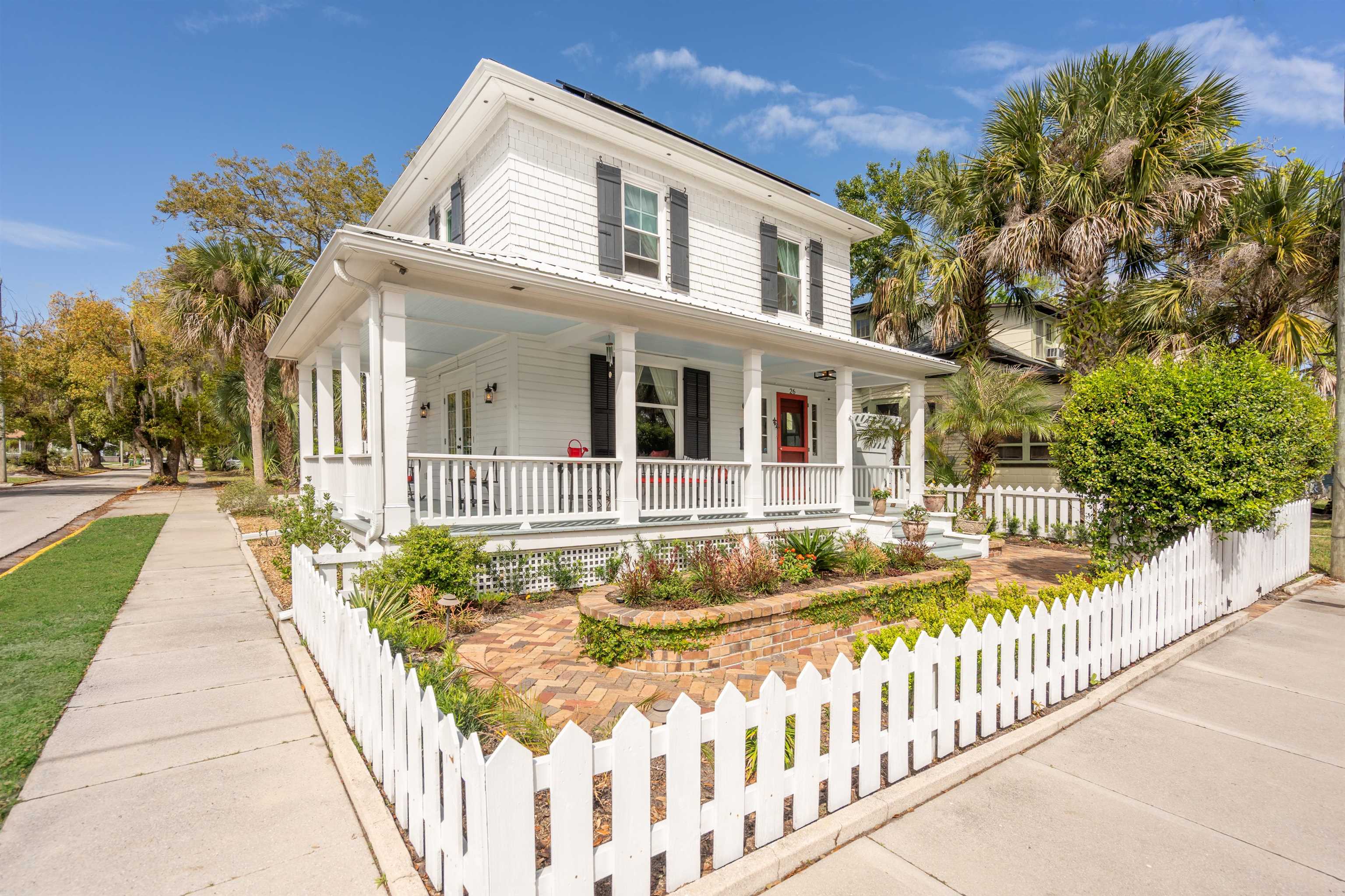 Image 3 of 52 For 26 Riberia Street