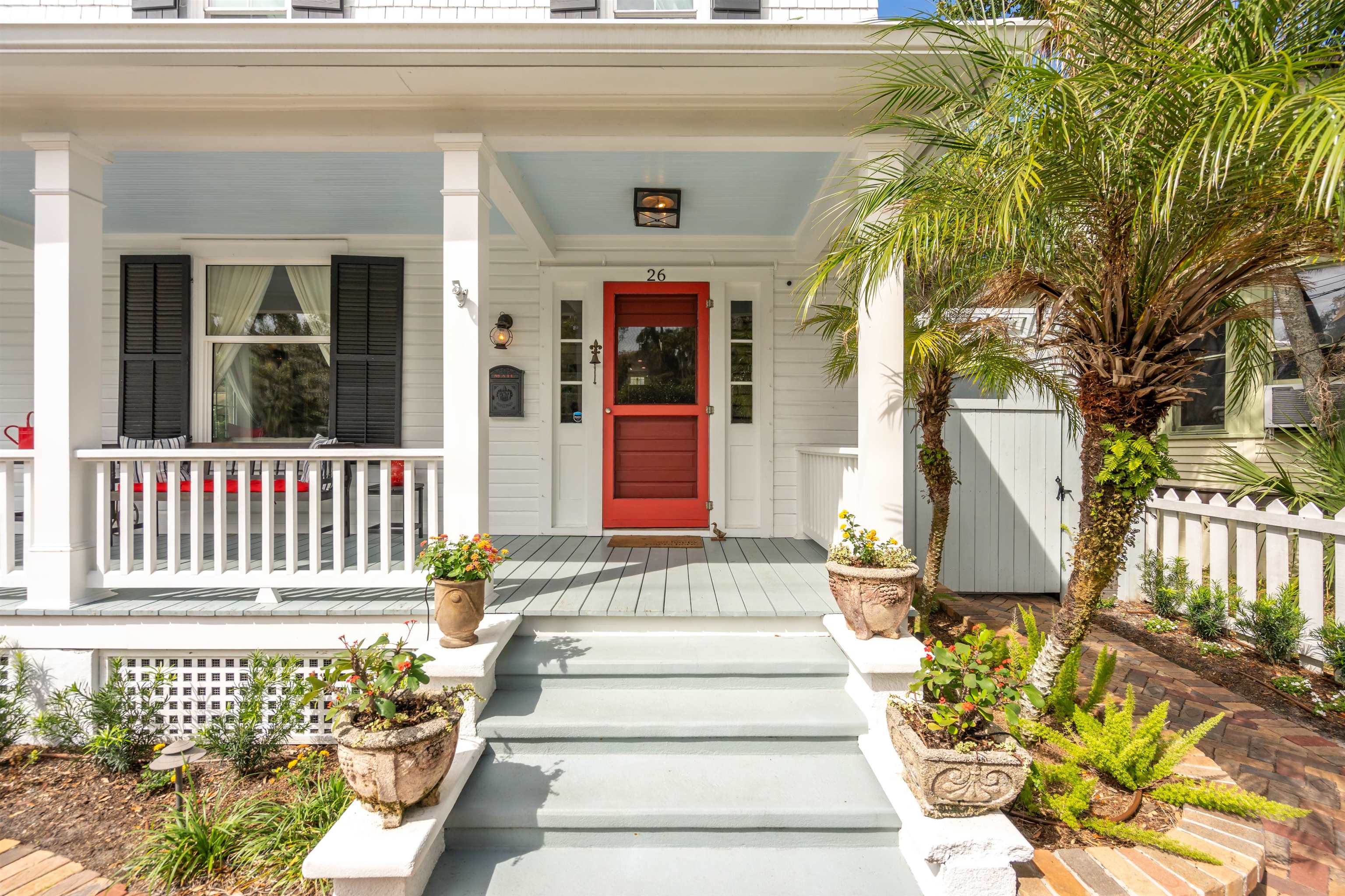 Image 4 of 52 For 26 Riberia Street