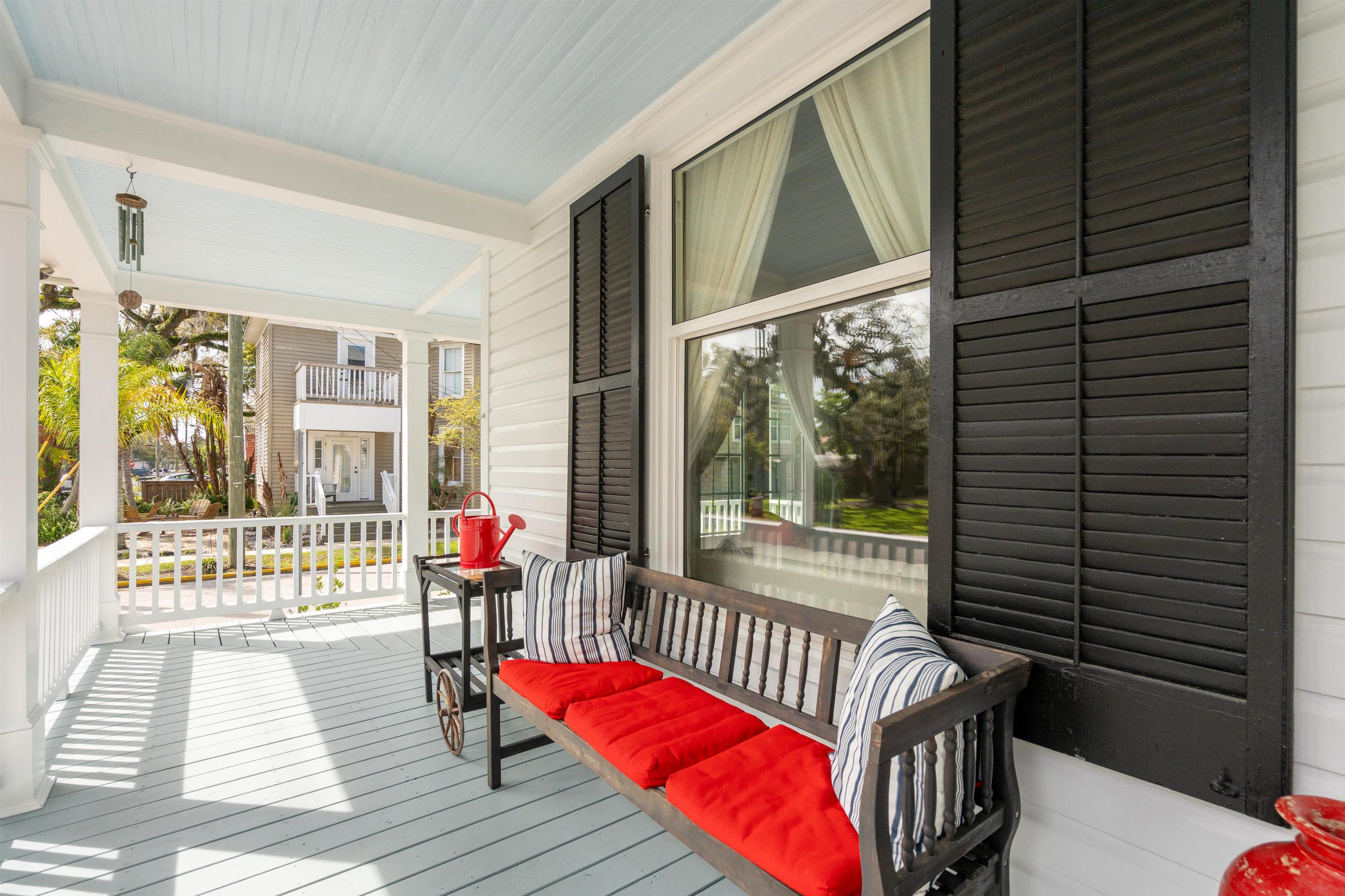 Image 6 of 52 For 26 Riberia Street