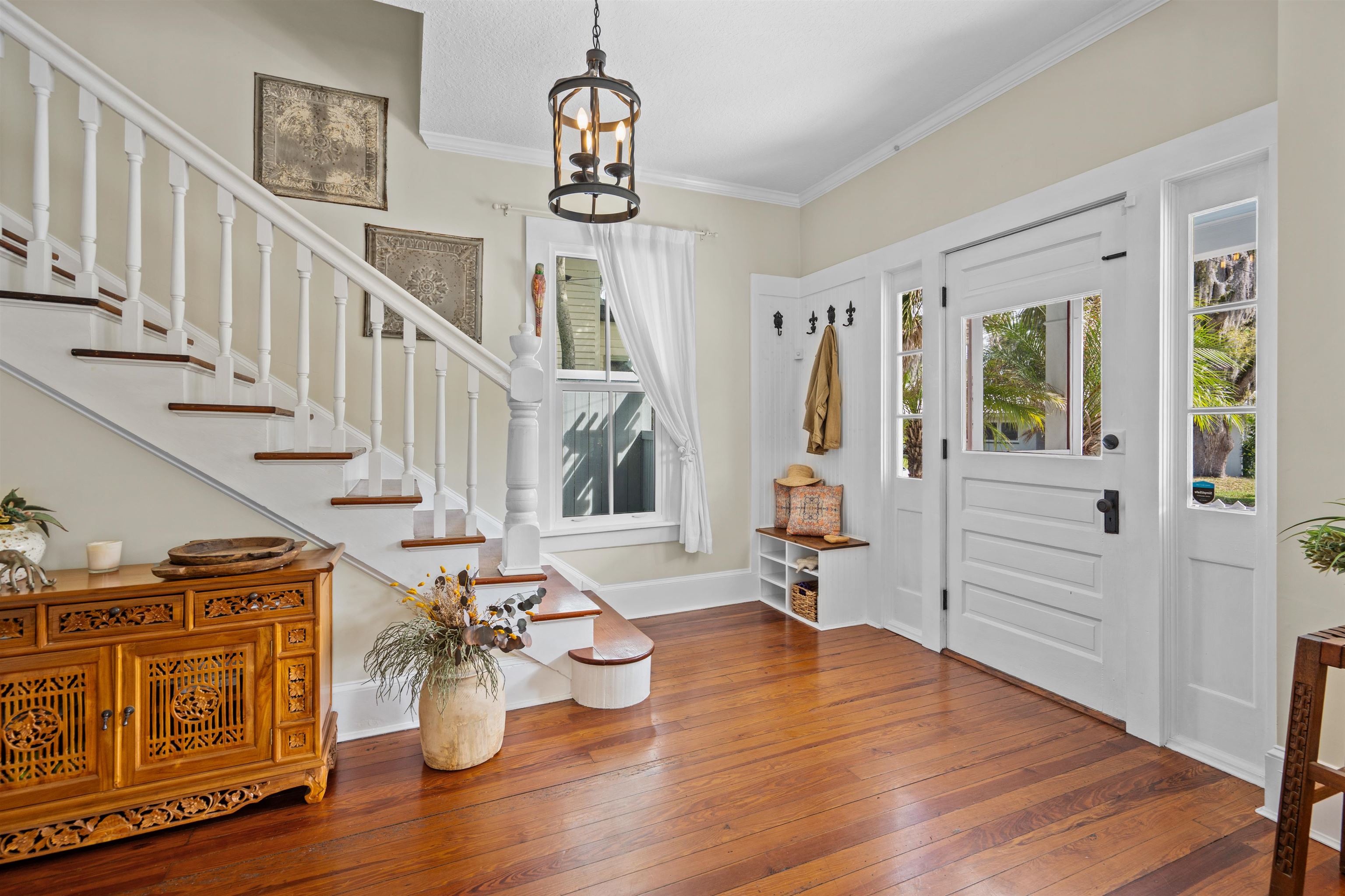 Image 8 of 52 For 26 Riberia Street