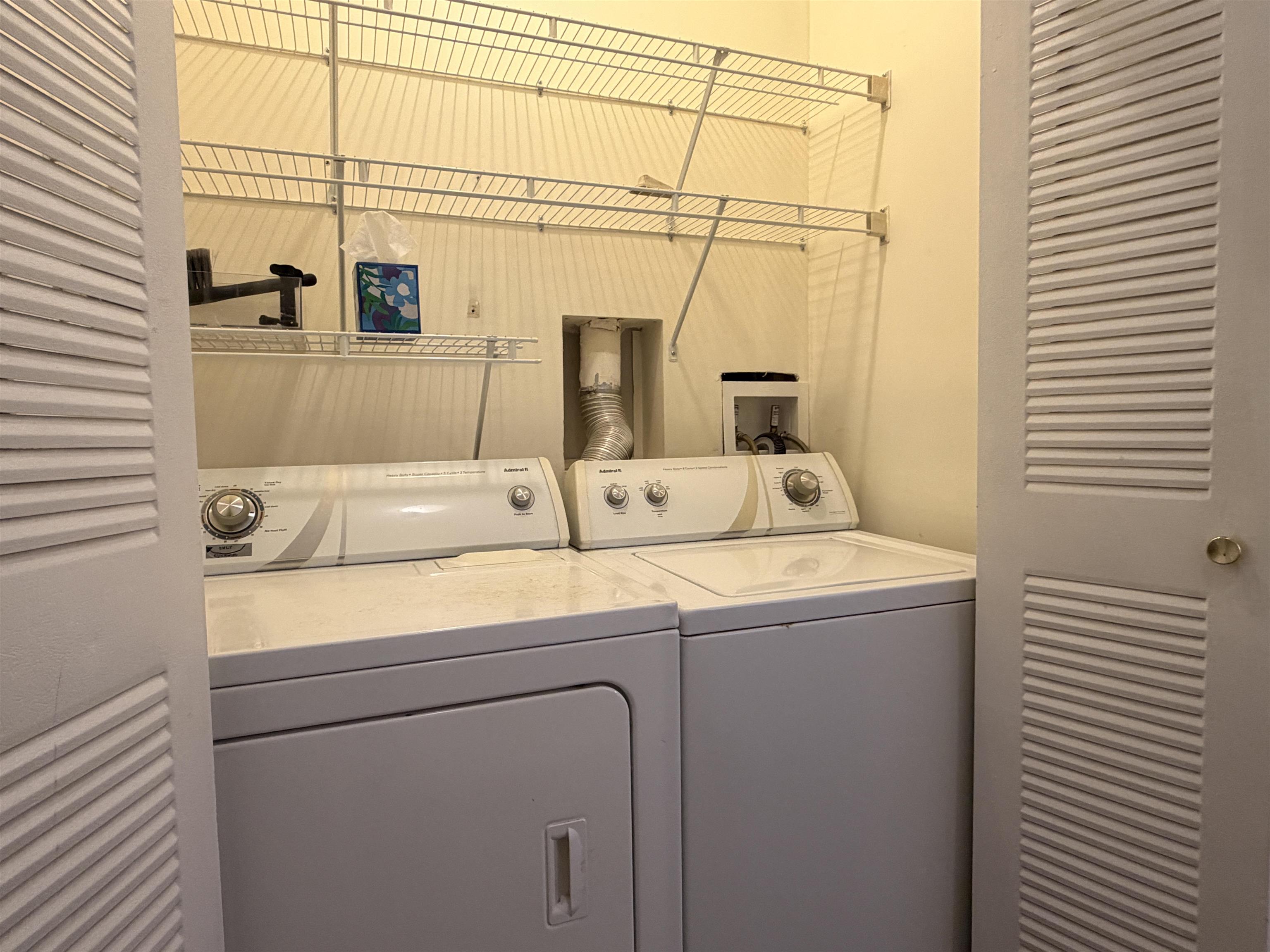 Image 23 of 27 For 615 Fairway Dr  101