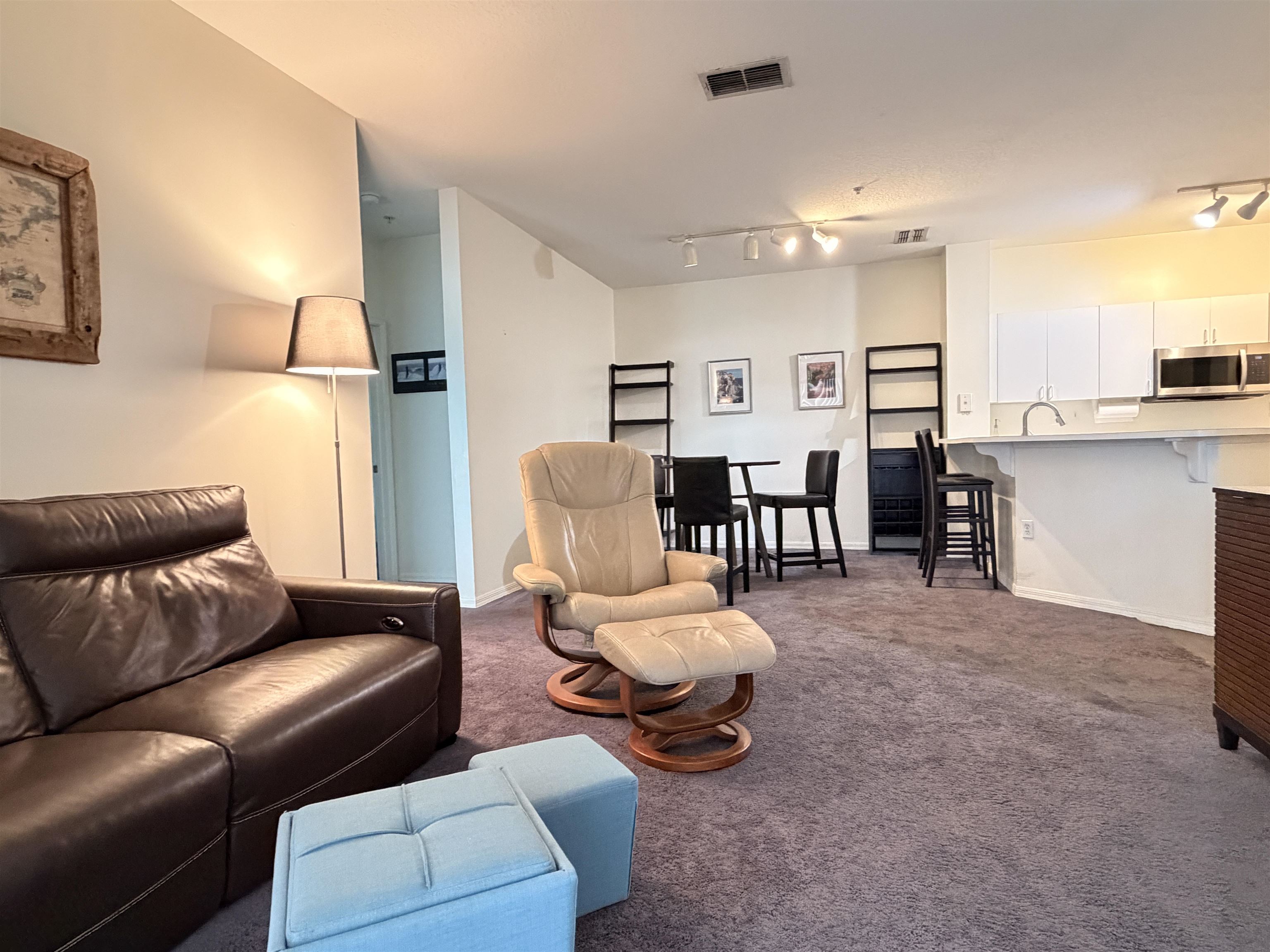 Image 9 of 27 For 615 Fairway Dr  101