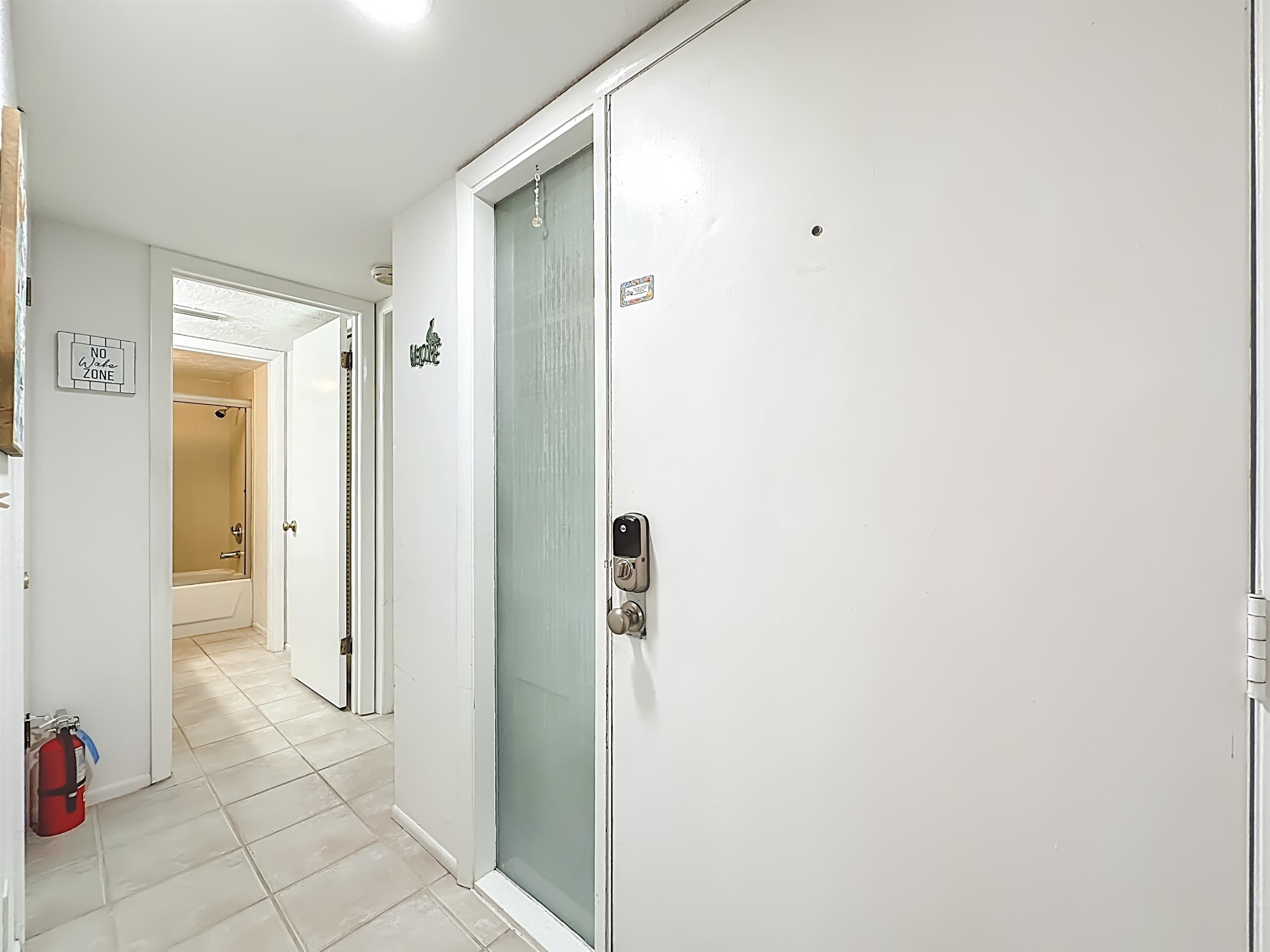 Image 10 of 60 For 51 Village Del Lago Cir