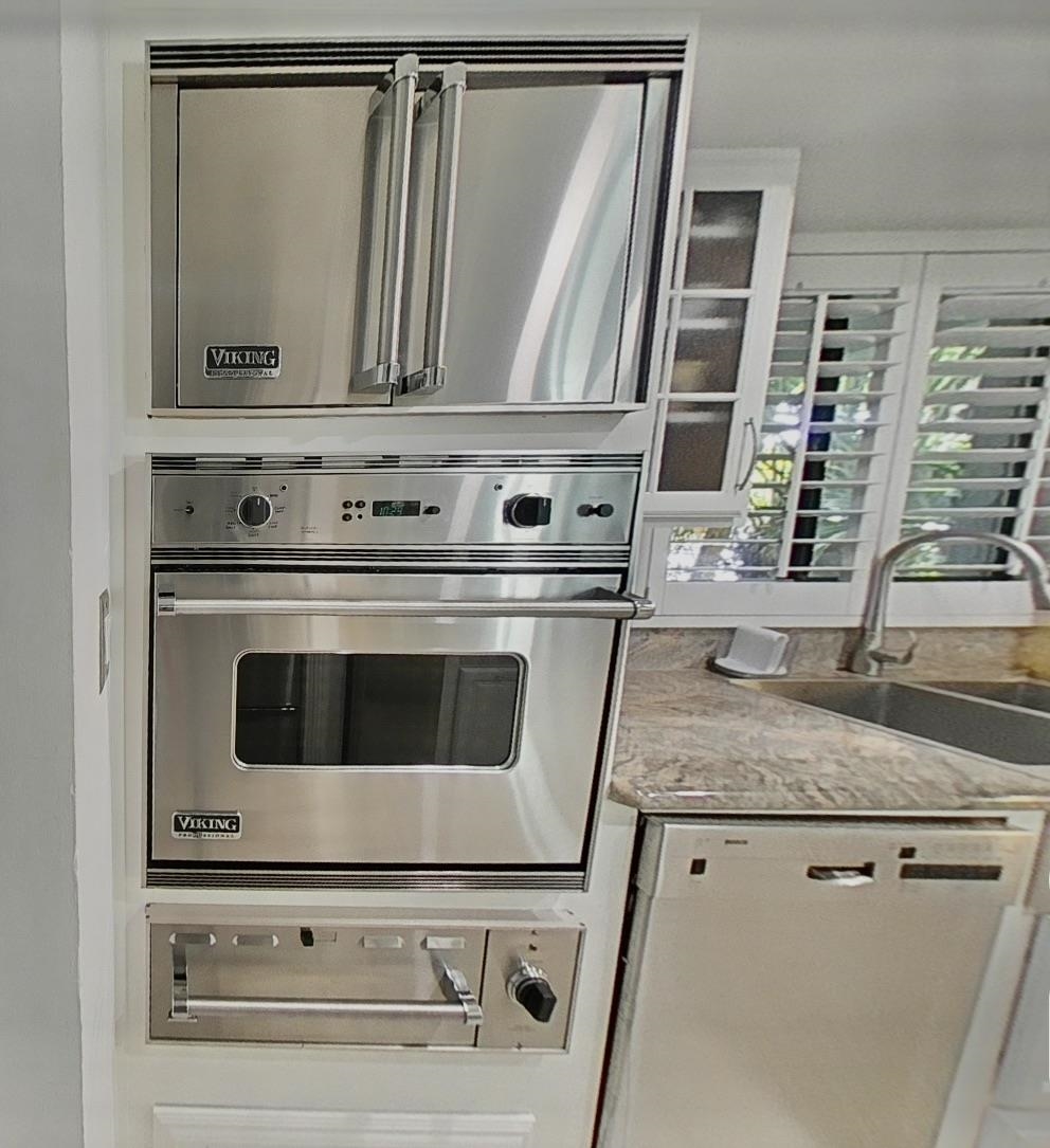 Image 13 of 60 For 51 Village Del Lago Cir