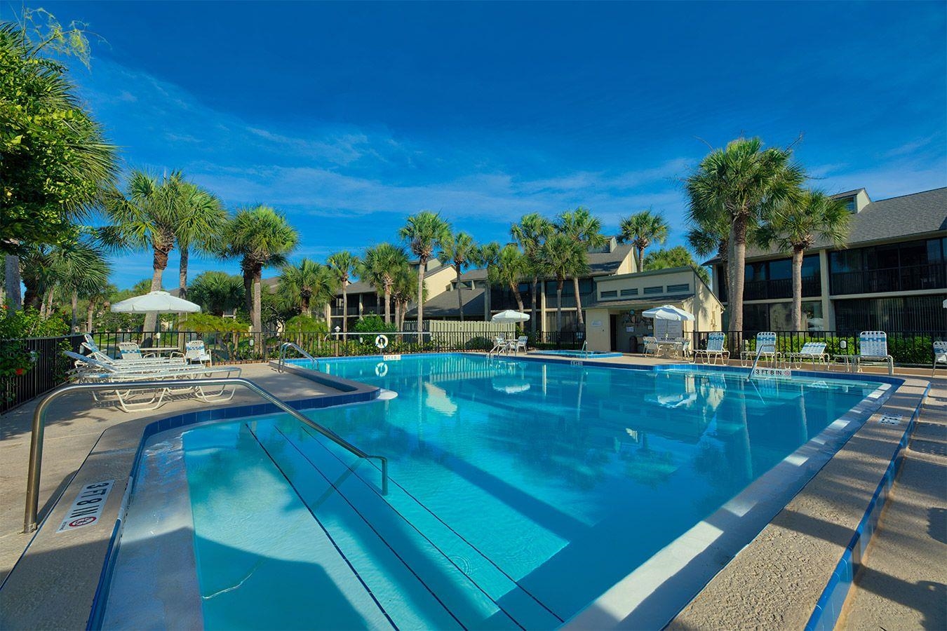 Image 54 of 60 For 51 Village Del Lago Cir