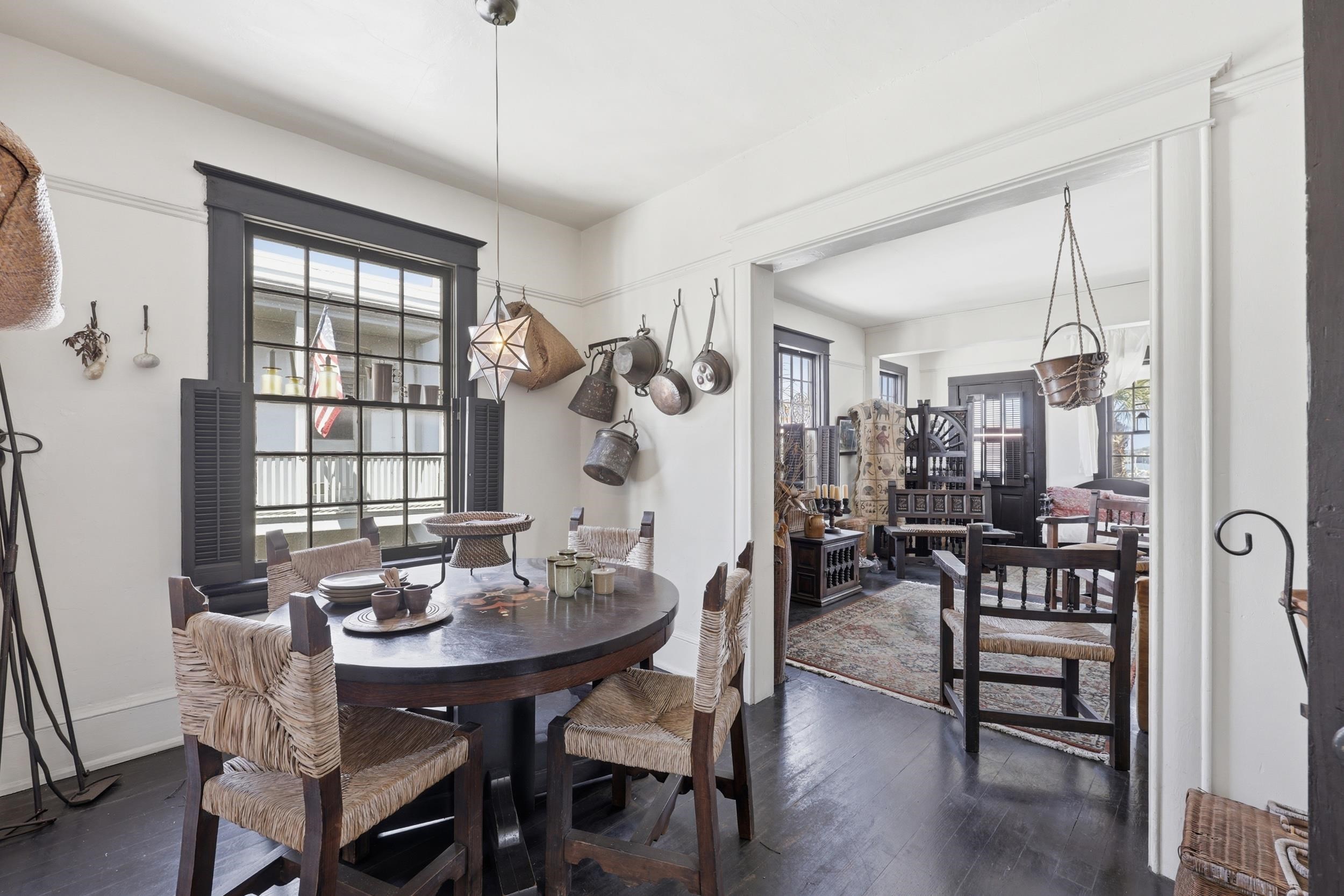 Image 10 of 100 For 50 Charlotte St