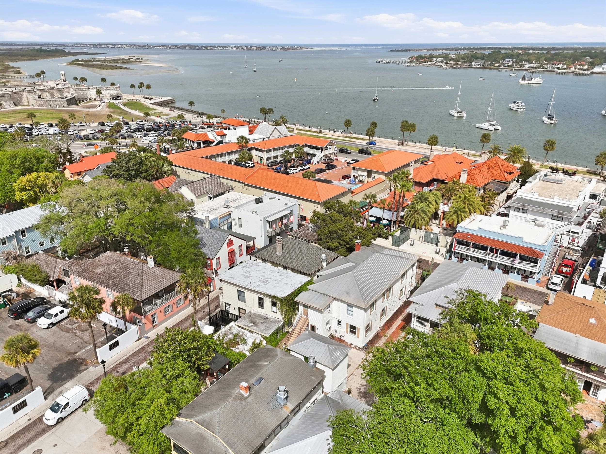 Image 100 of 100 For 50 Charlotte St