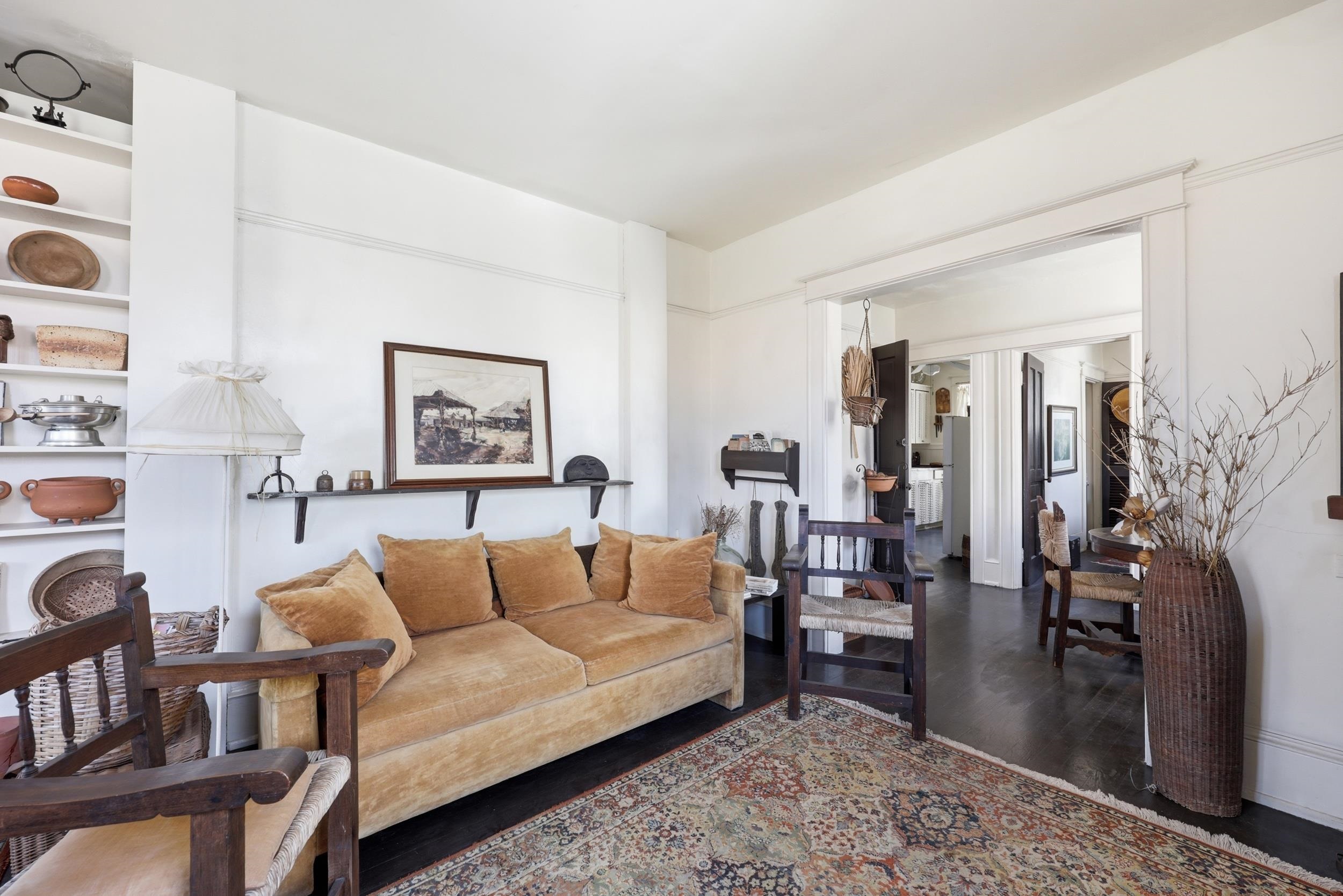 Image 13 of 100 For 50 Charlotte St