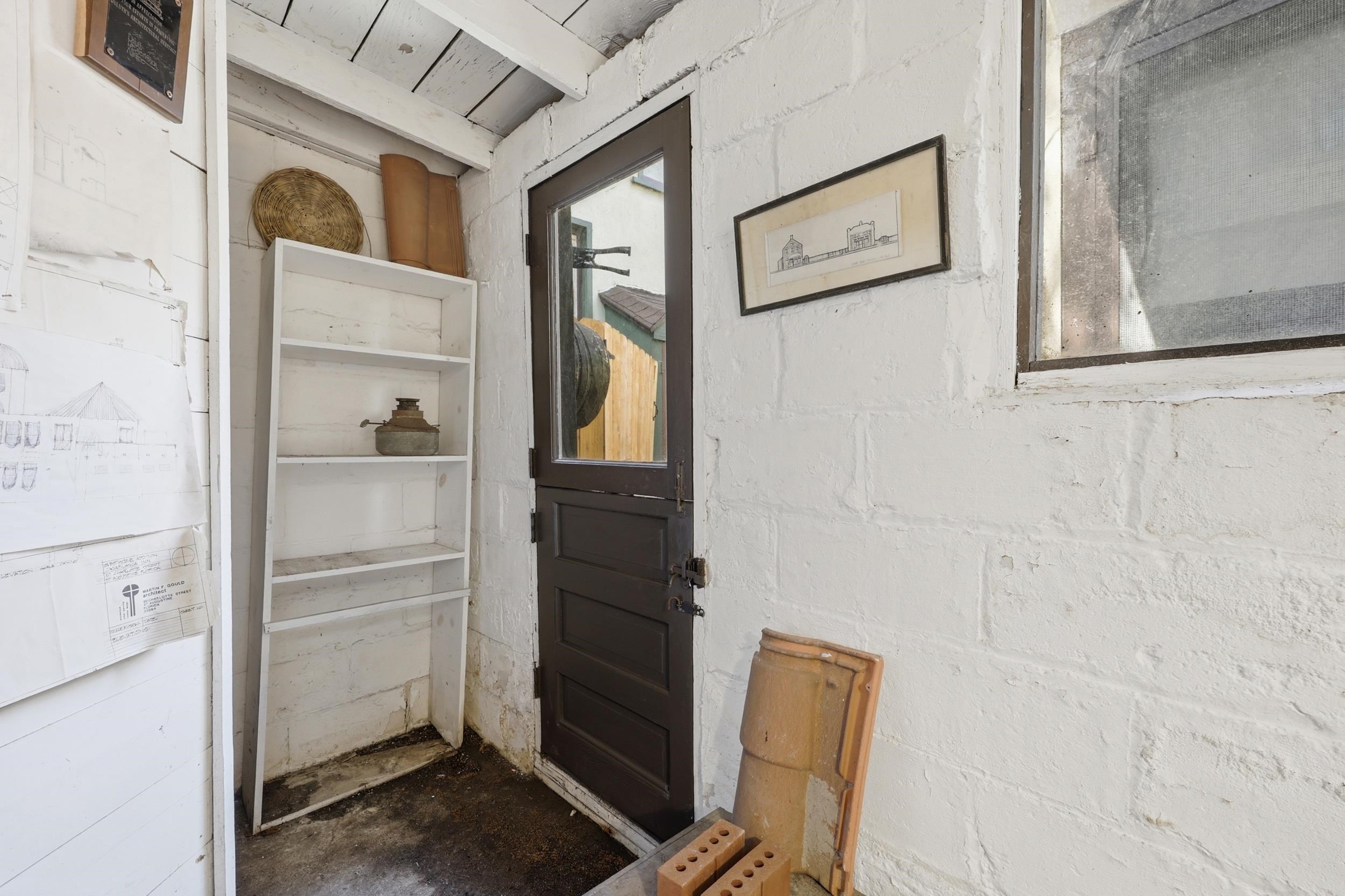 Image 56 of 100 For 50 Charlotte St