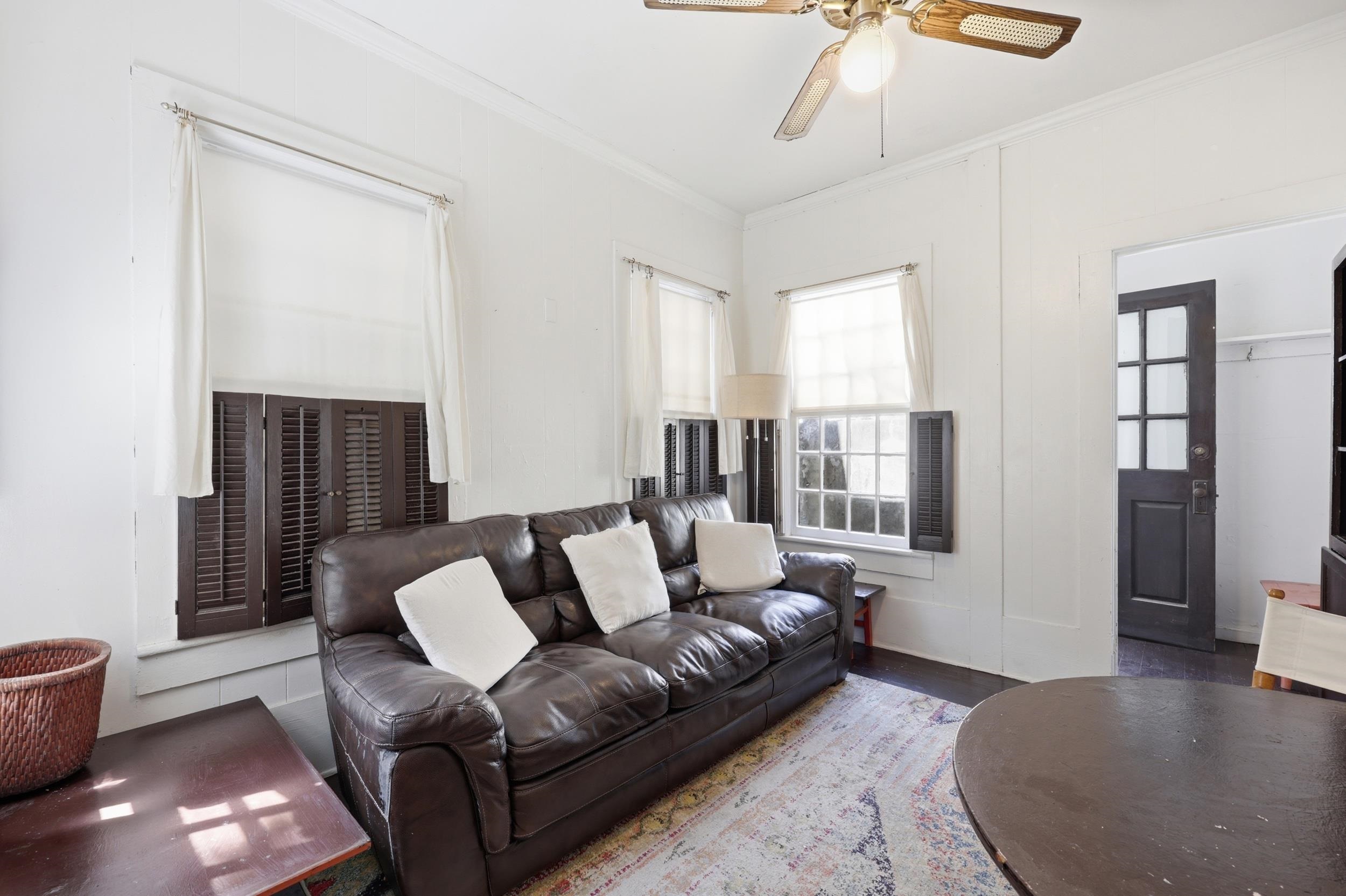 Image 59 of 100 For 50 Charlotte St