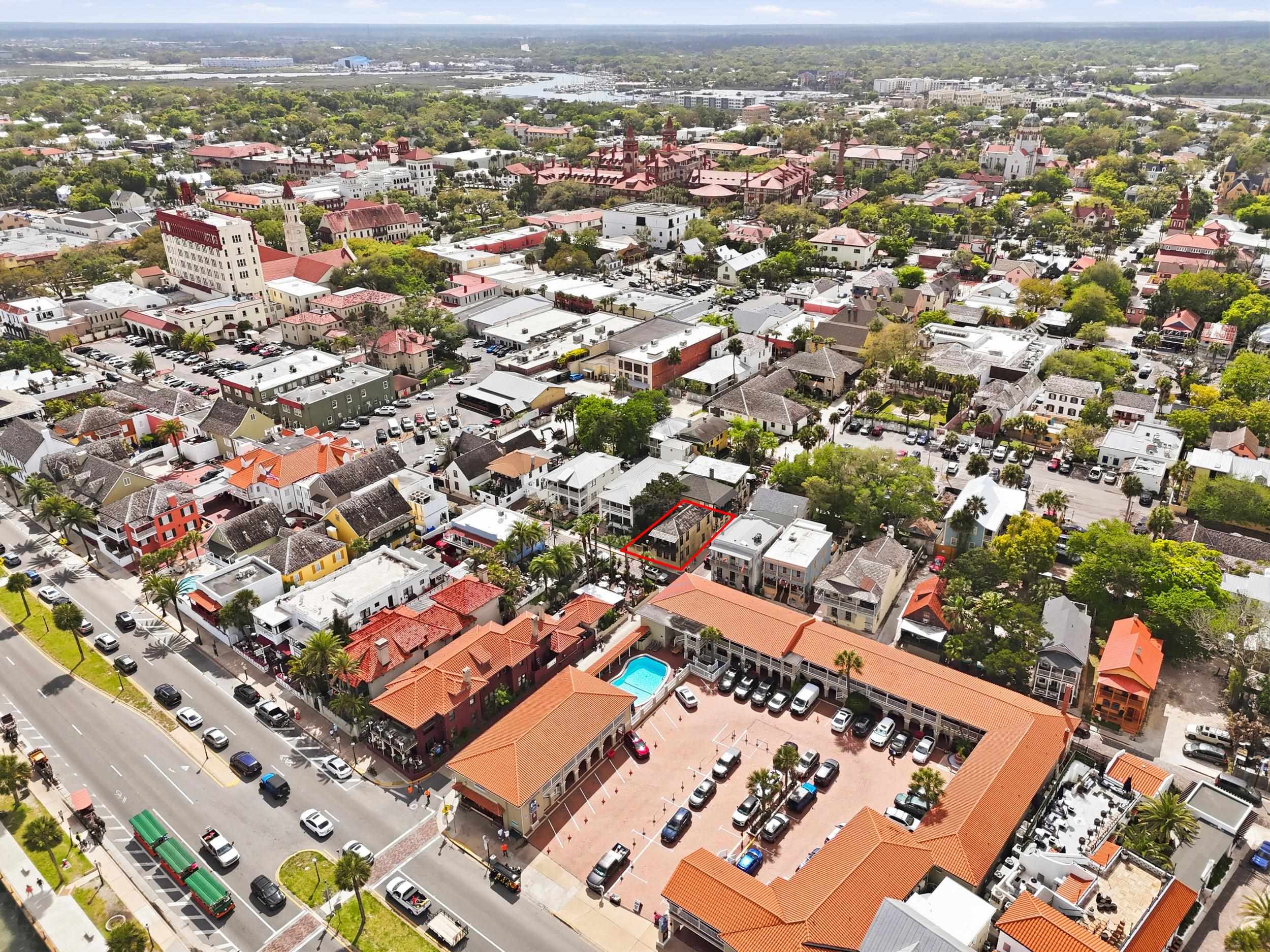 Image 94 of 100 For 50 Charlotte St