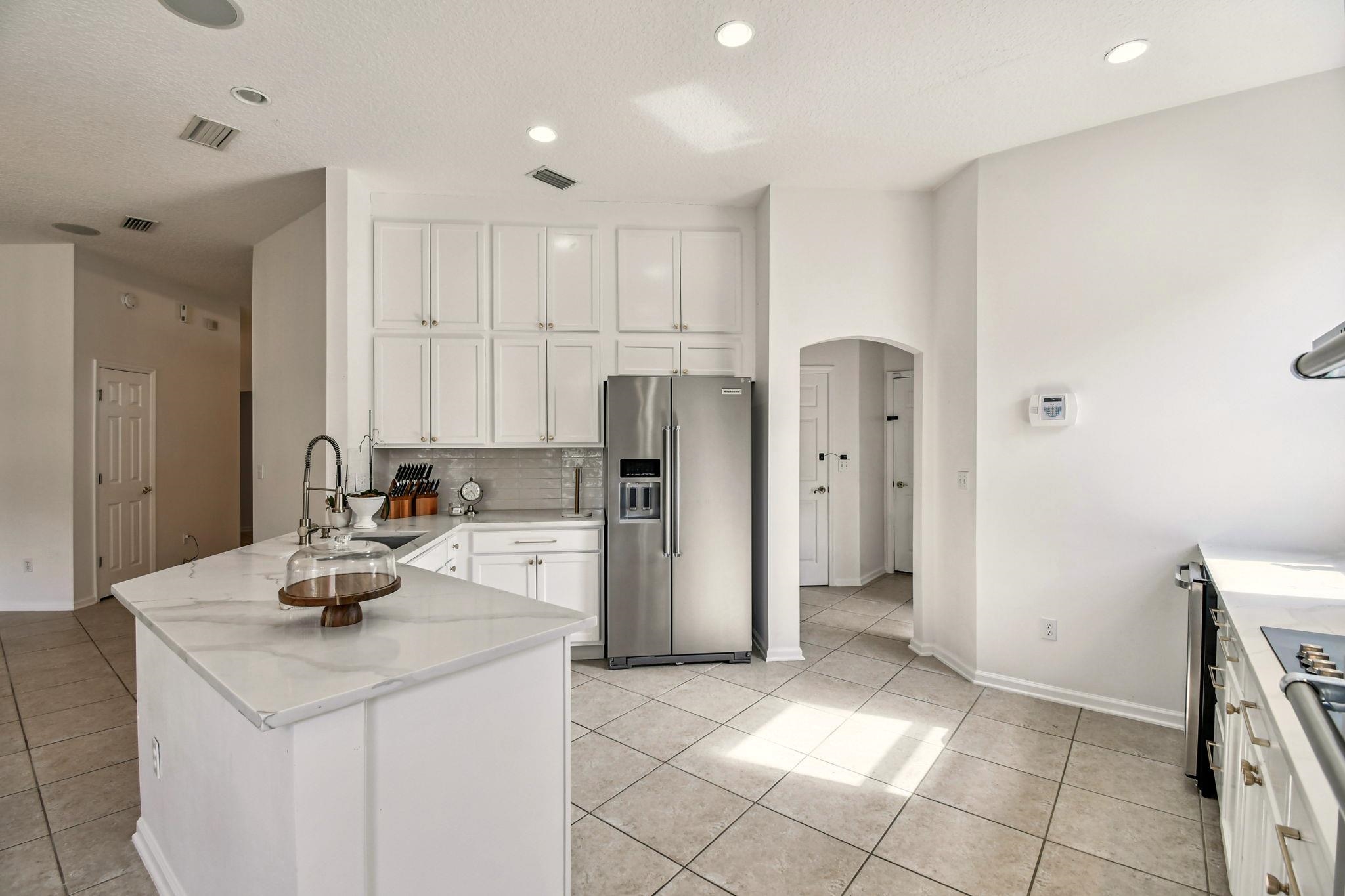 Image 12 of 50 For 780 Blackmoor Gate Ln