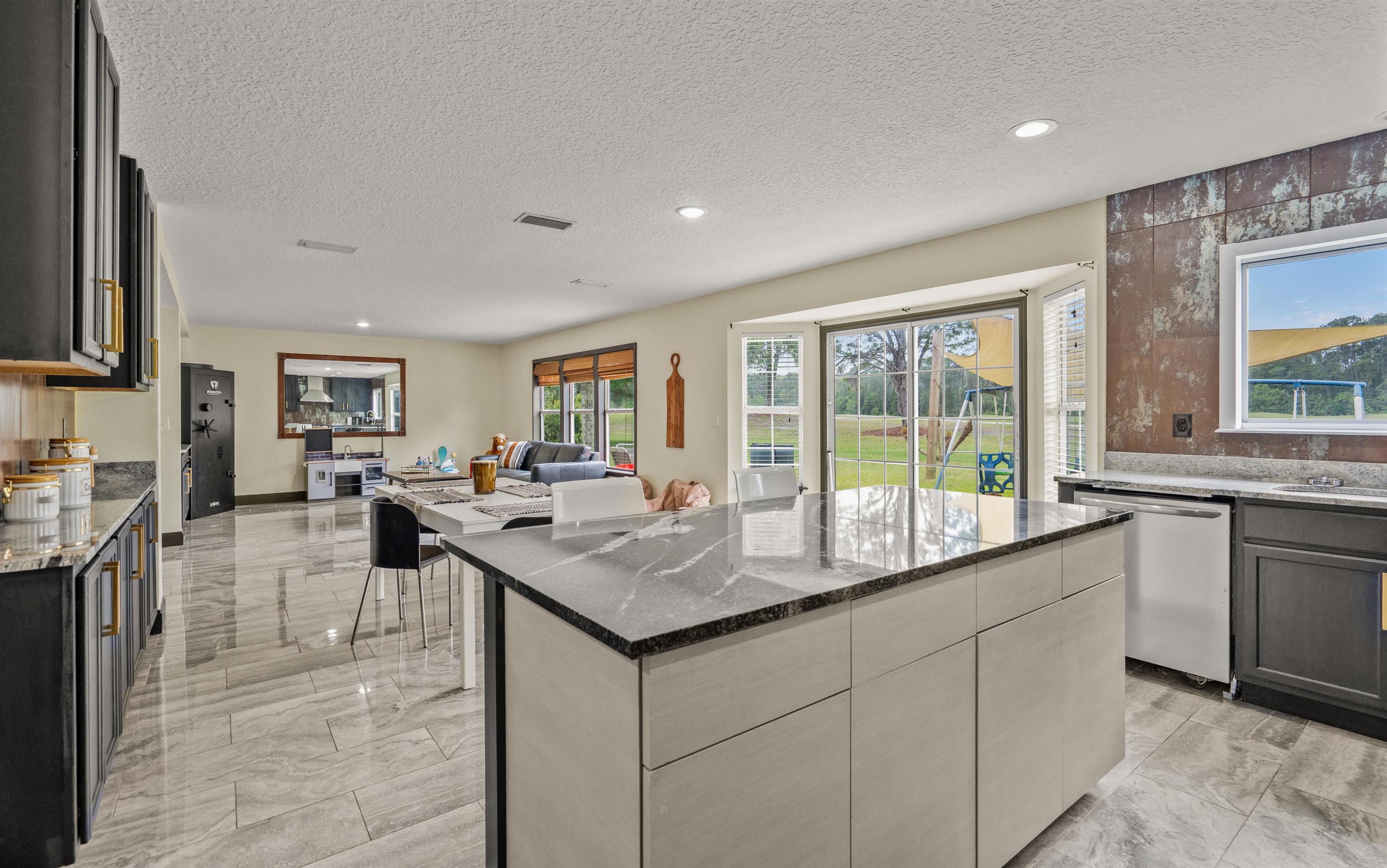 Image 11 of 35 For 5312 Cypress Links Blvd