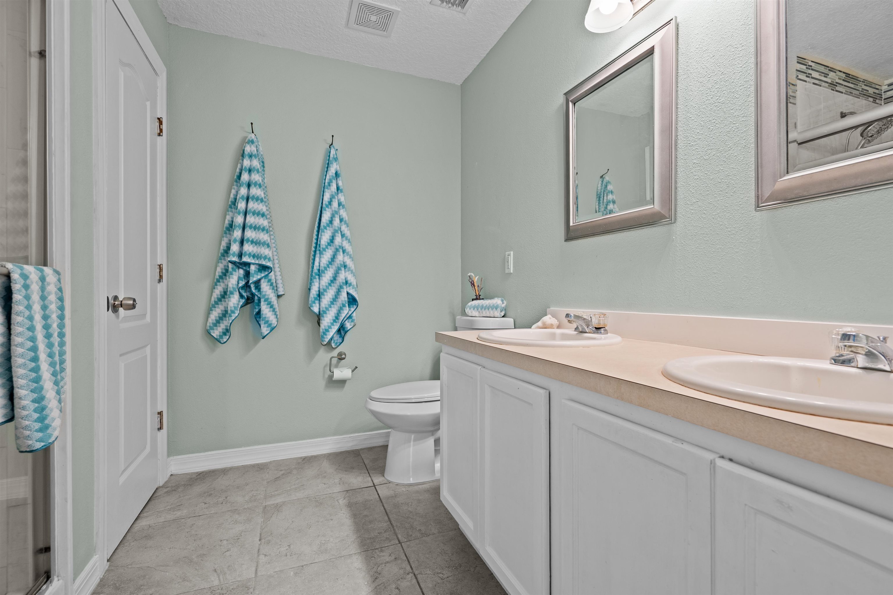 Image 20 of 35 For 5312 Cypress Links Blvd