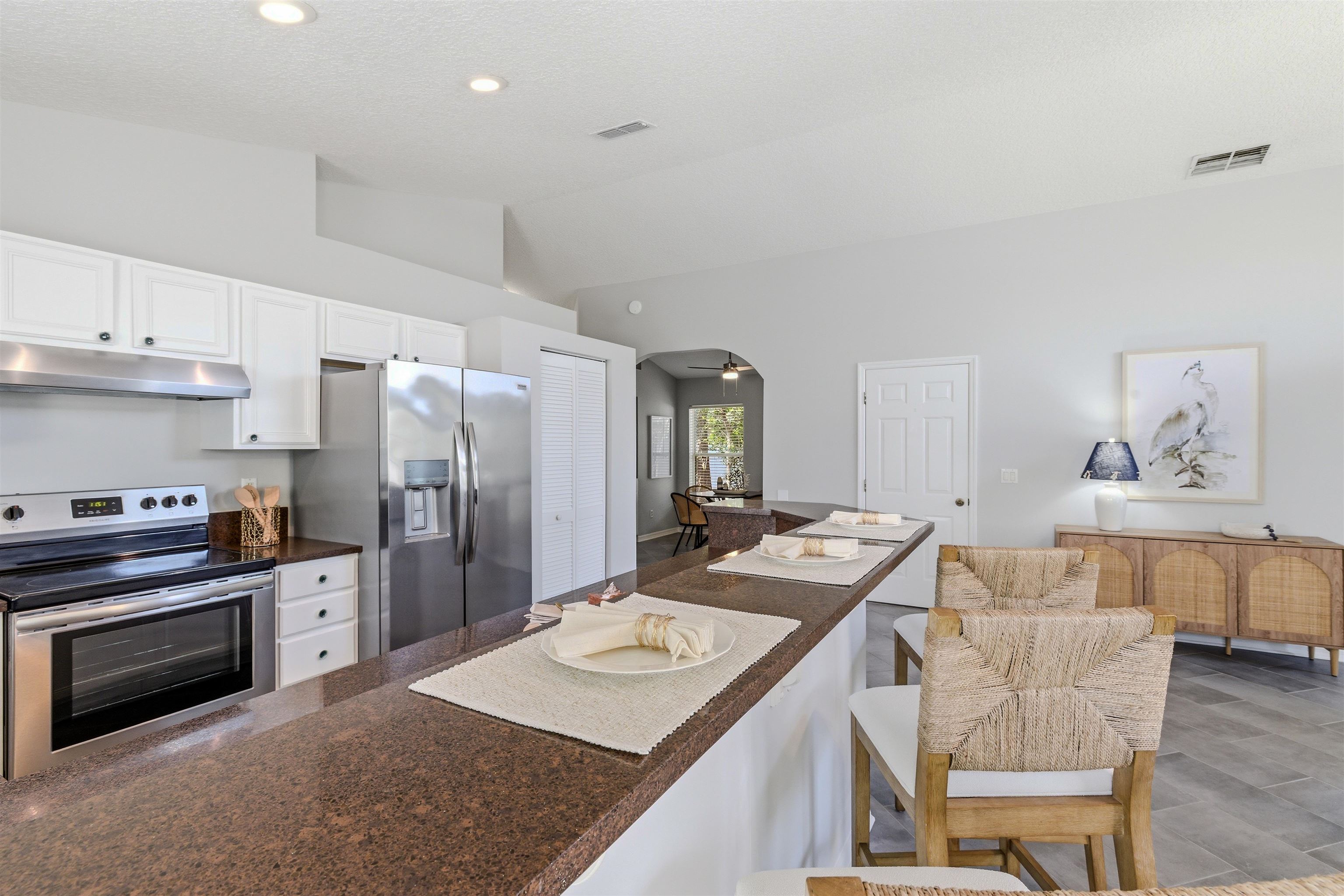 Image 10 of 28 For 207 11th St  