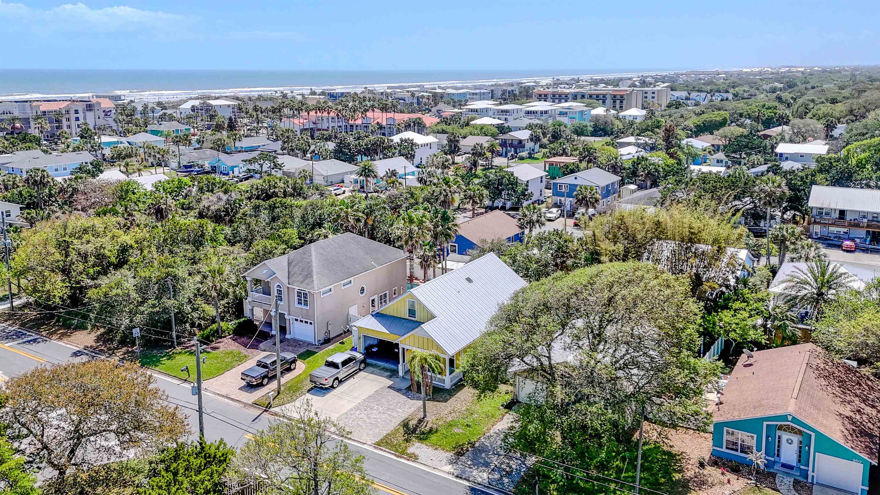 Image 26 of 28 For 207 11th St  