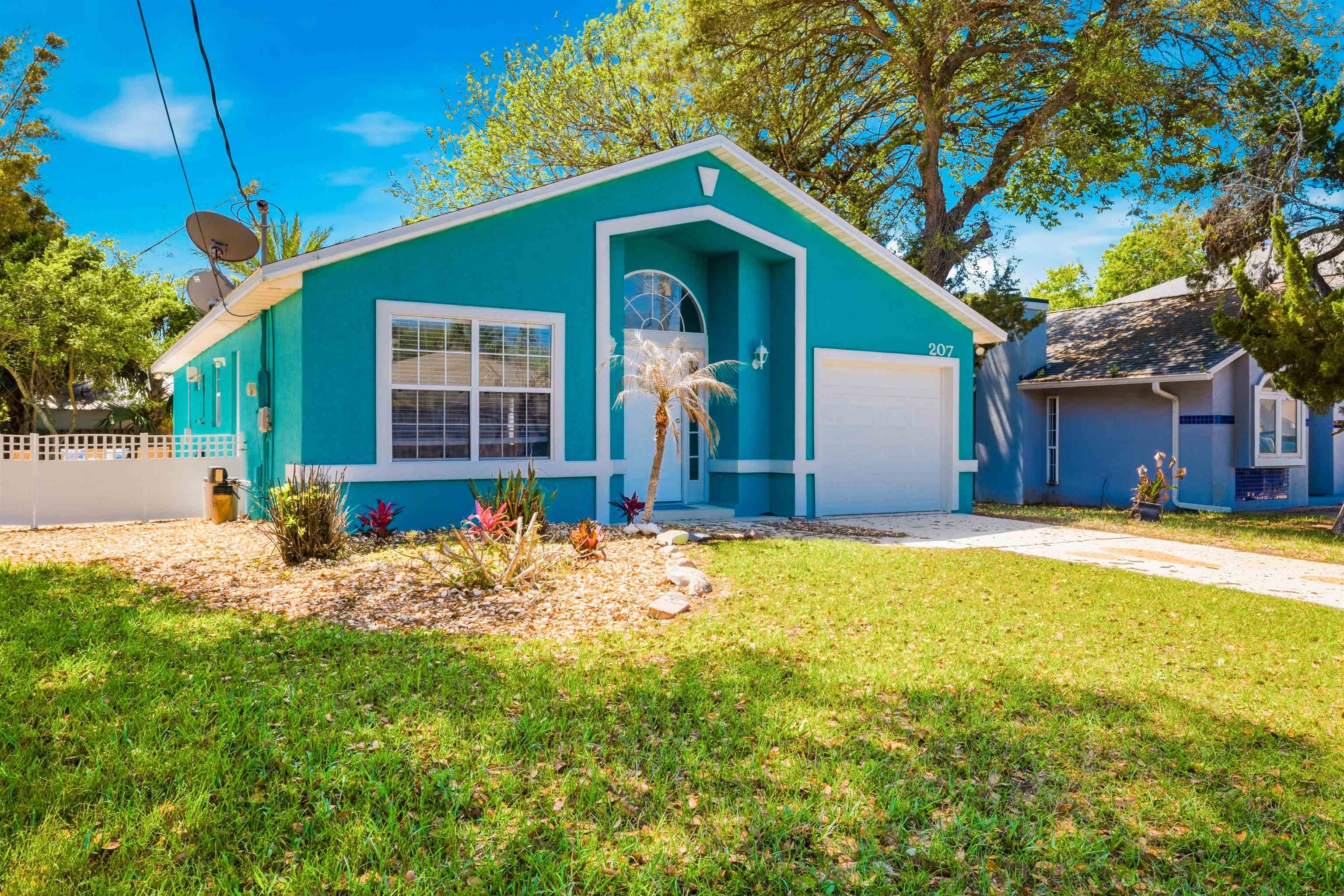 Image 28 of 28 For 207 11th St  