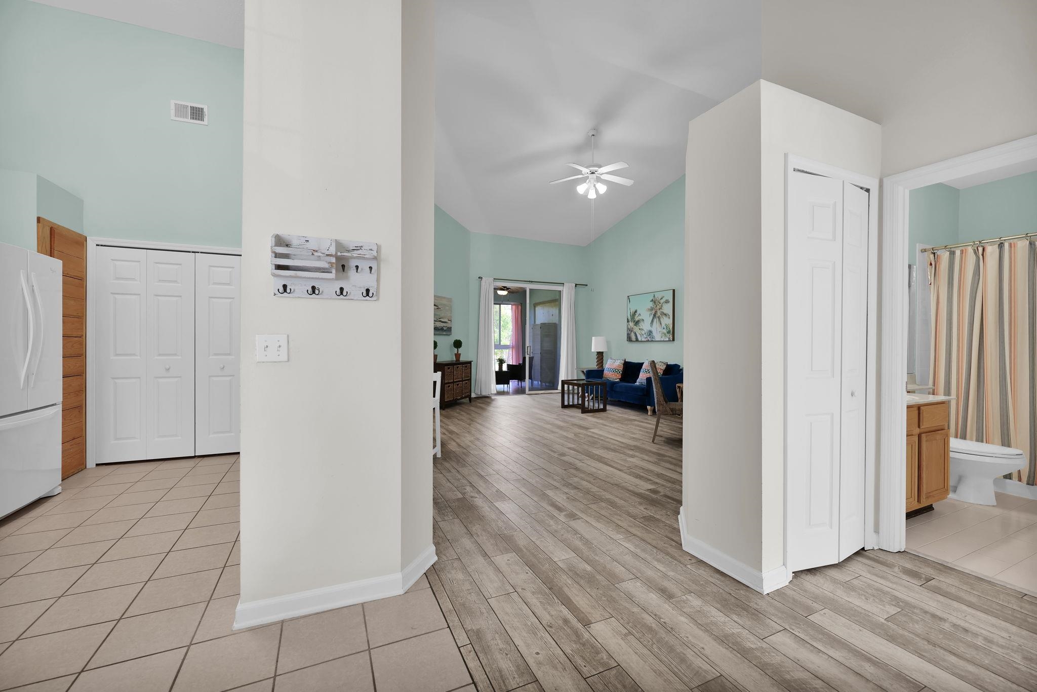 Image 17 of 32 For 1305 Royal Troon Ln