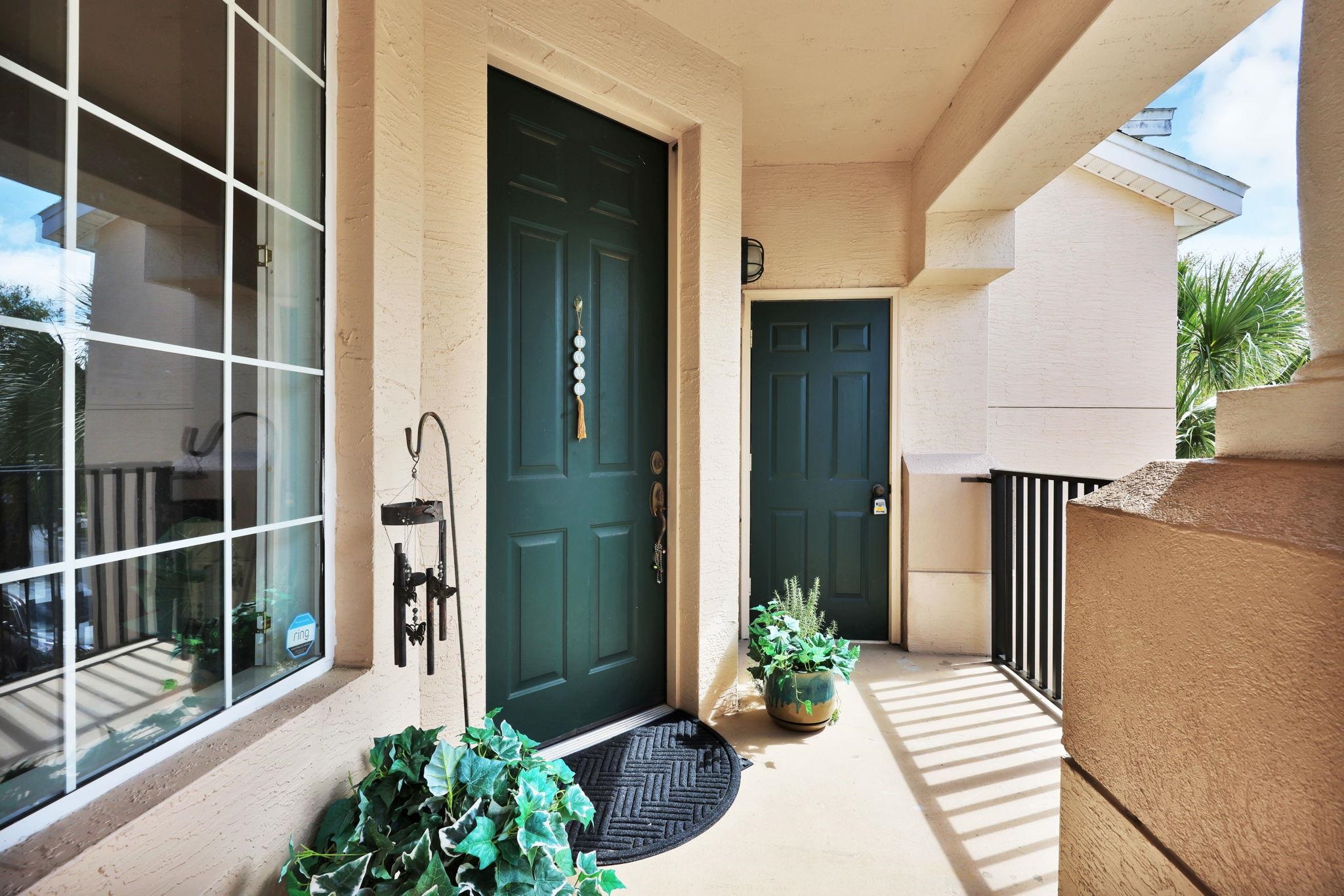 Image 3 of 32 For 1305 Royal Troon Ln