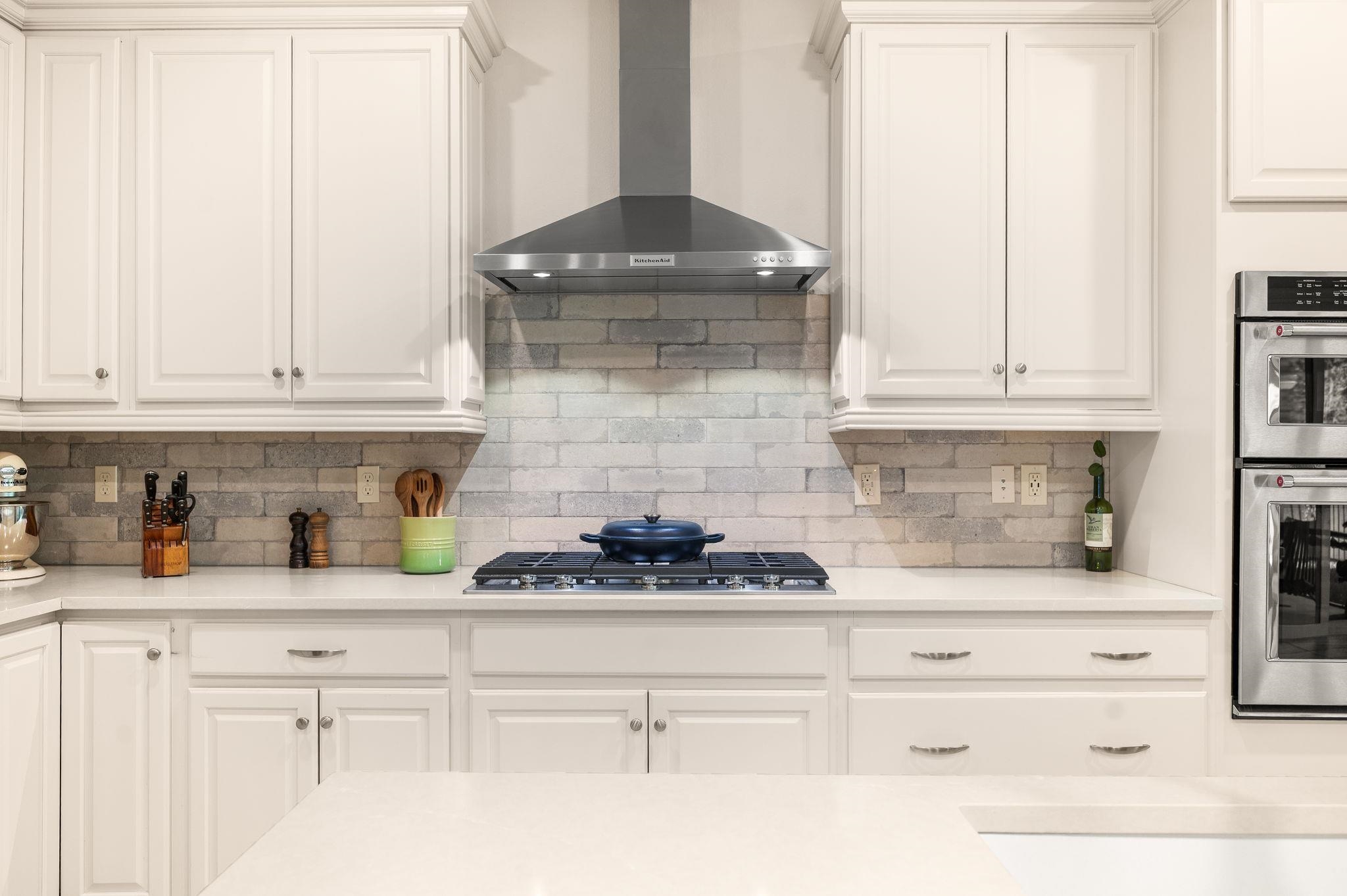 Image 13 of 72 For 165 Myrtle Oak Ct