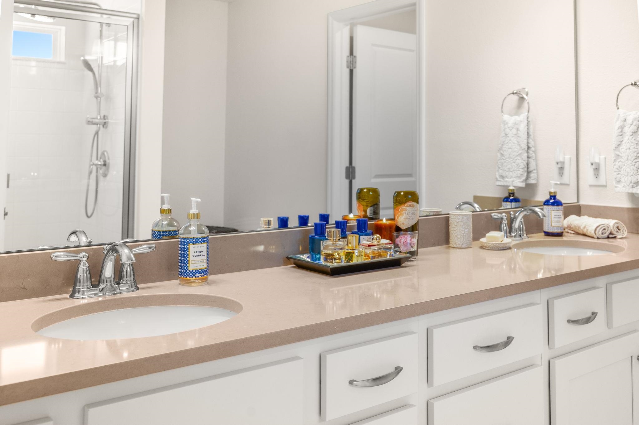 Image 23 of 72 For 165 Myrtle Oak Ct