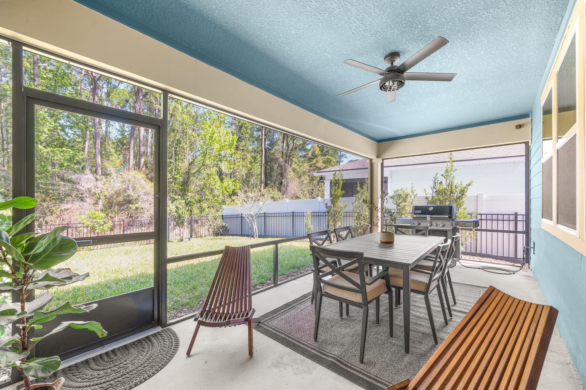 Image 32 of 72 For 165 Myrtle Oak Ct