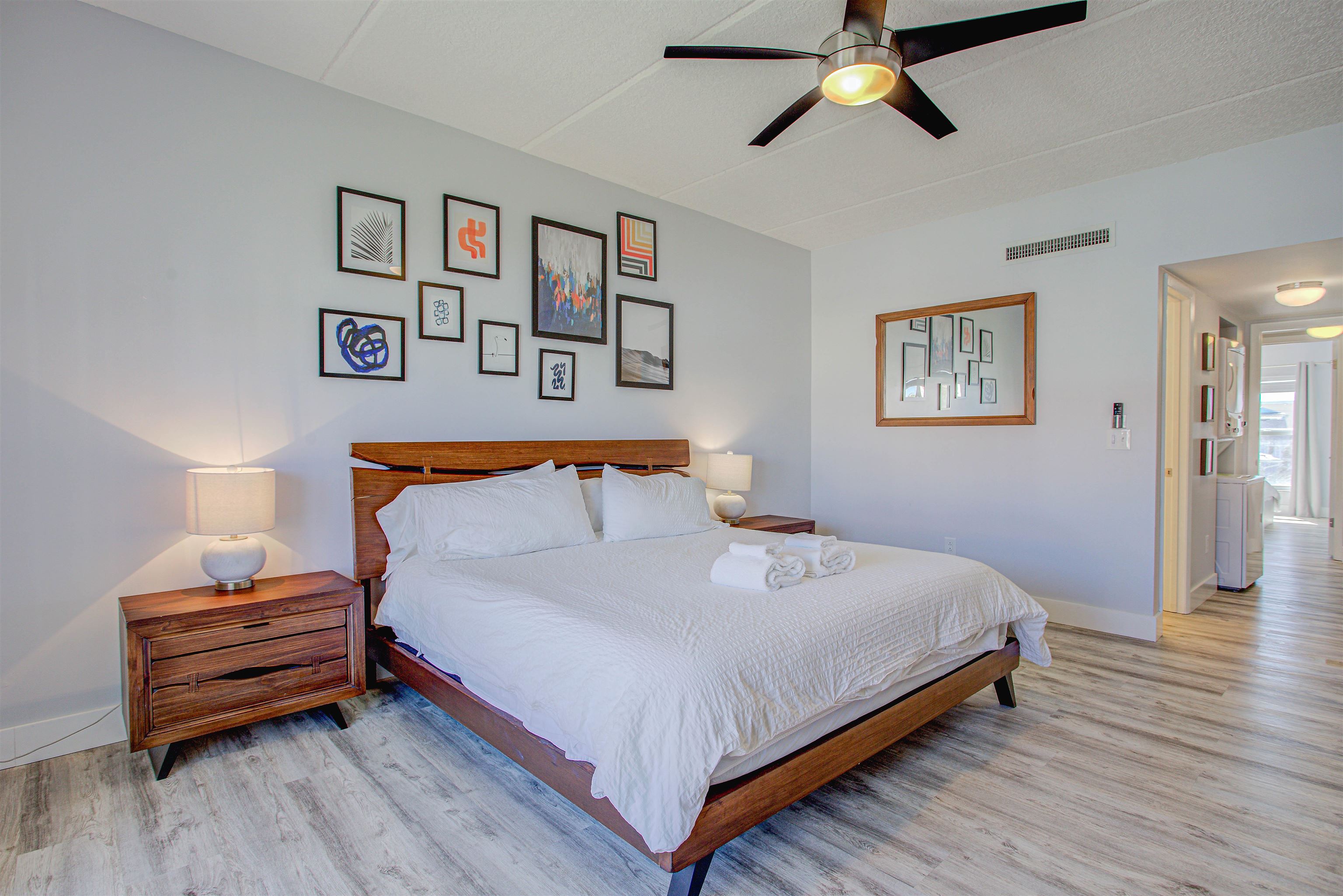 Image 20 of 23 For 390 A1a Beach Blvd  43