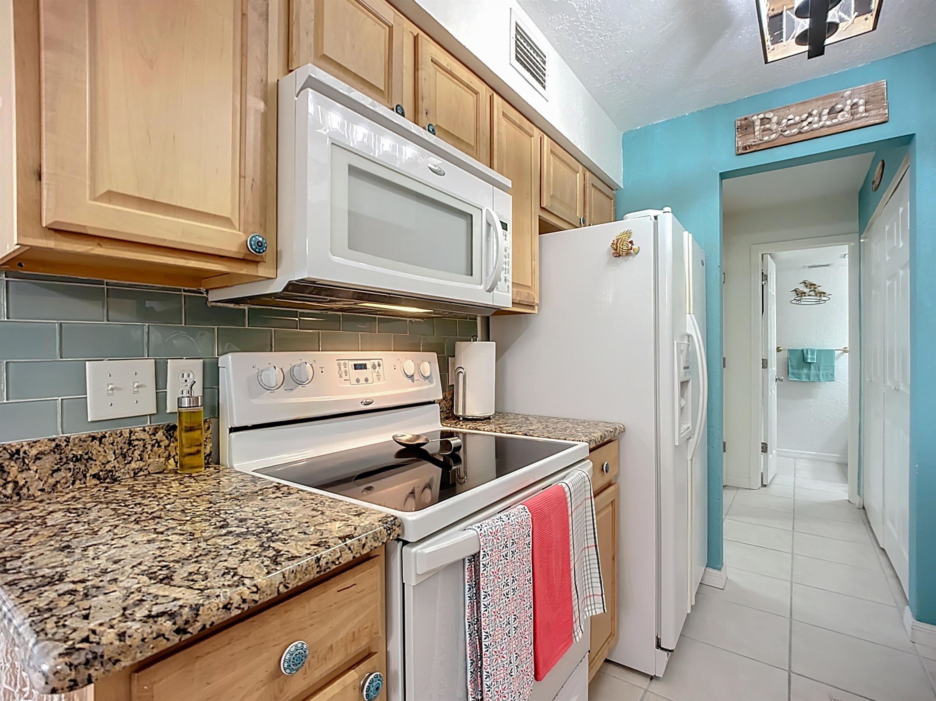 Image 13 of 44 For 30 Brigantine Ct