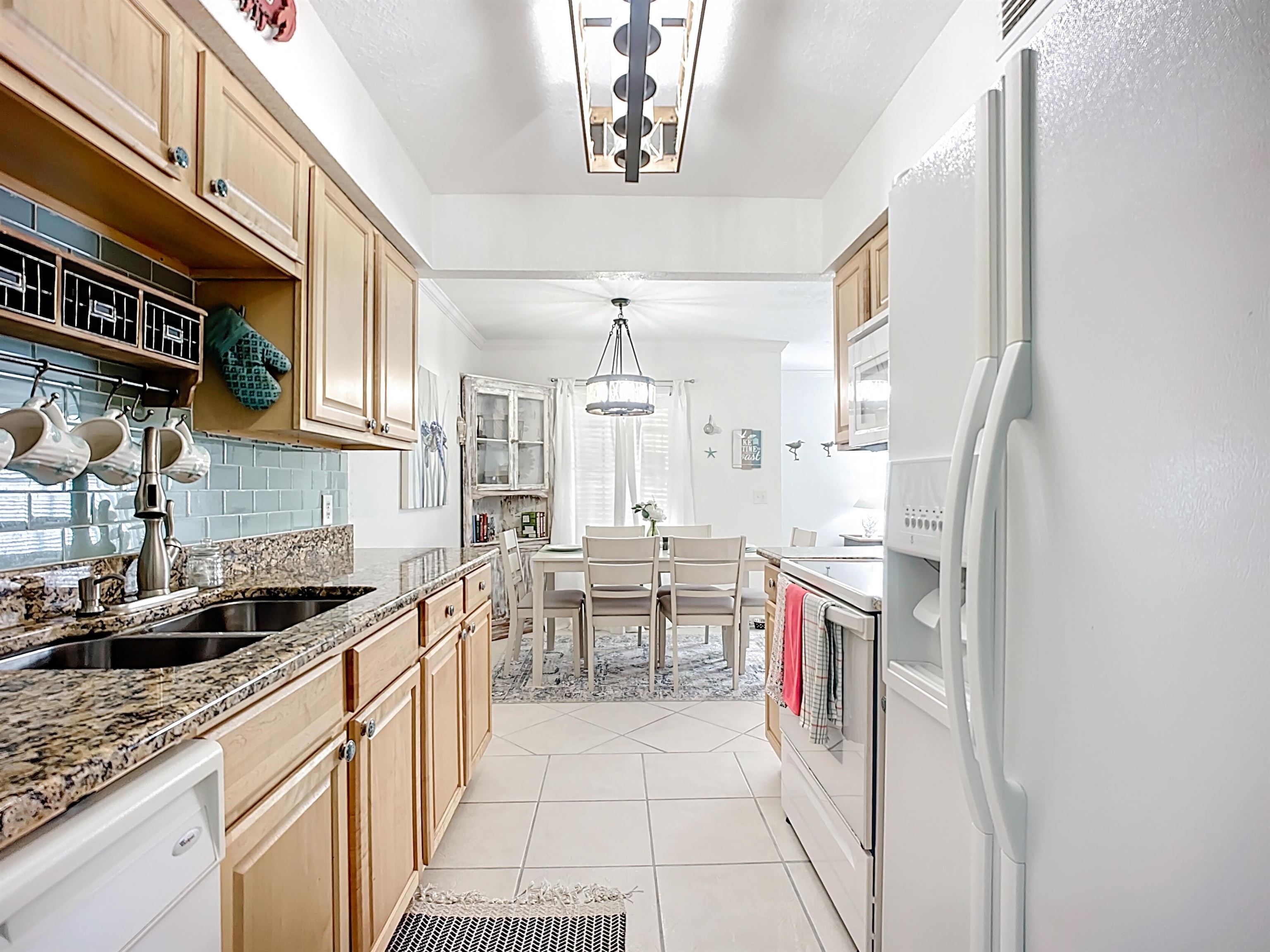 Image 22 of 44 For 30 Brigantine Ct