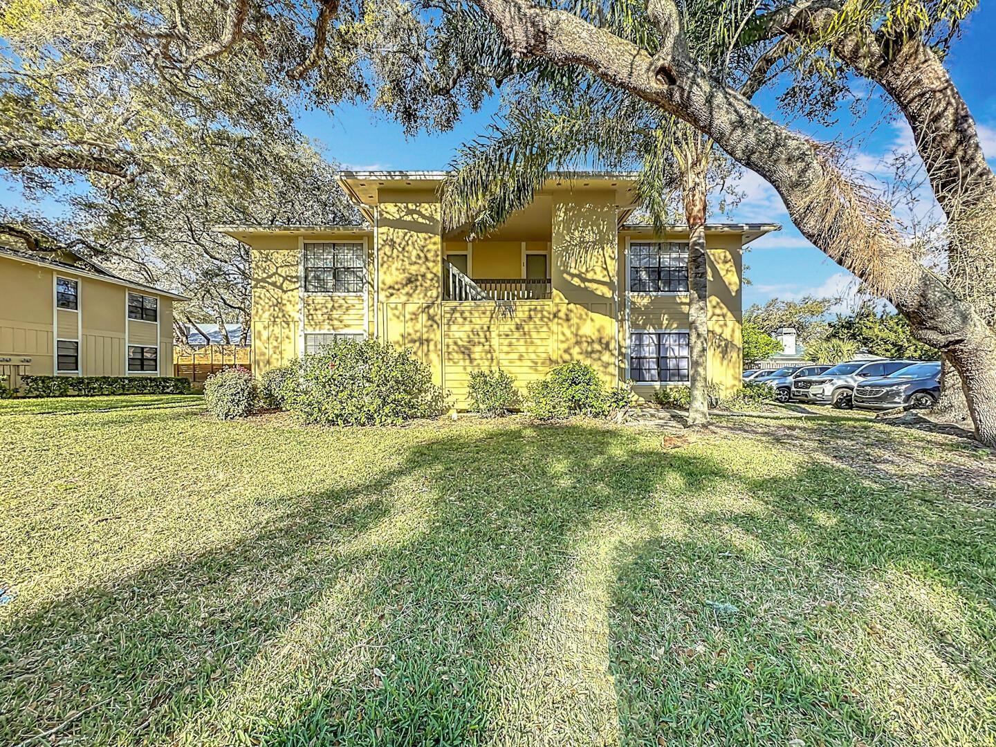 Image 43 of 44 For 30 Brigantine Ct