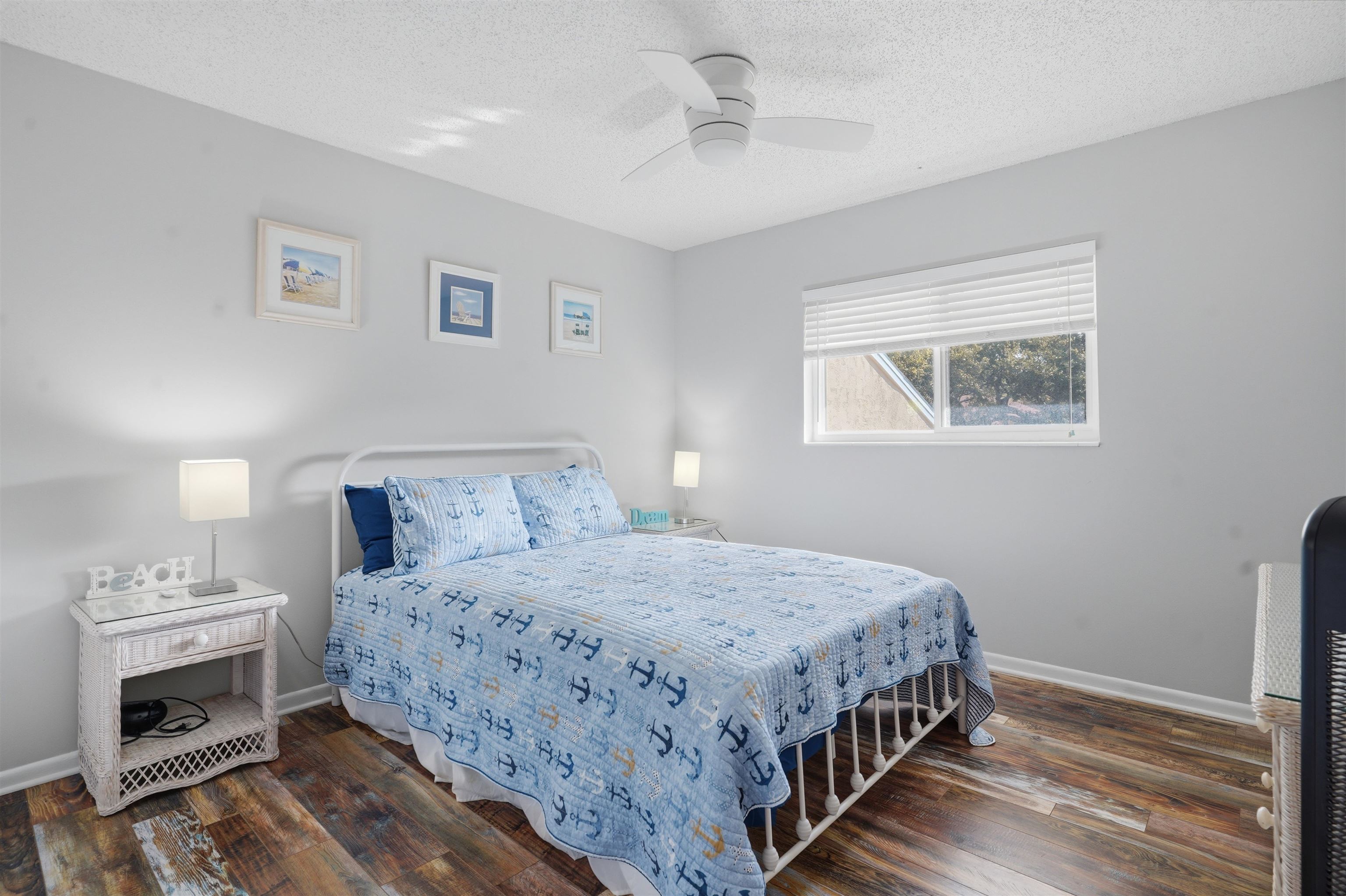 Image 17 of 32 For 3960 A1a S 902