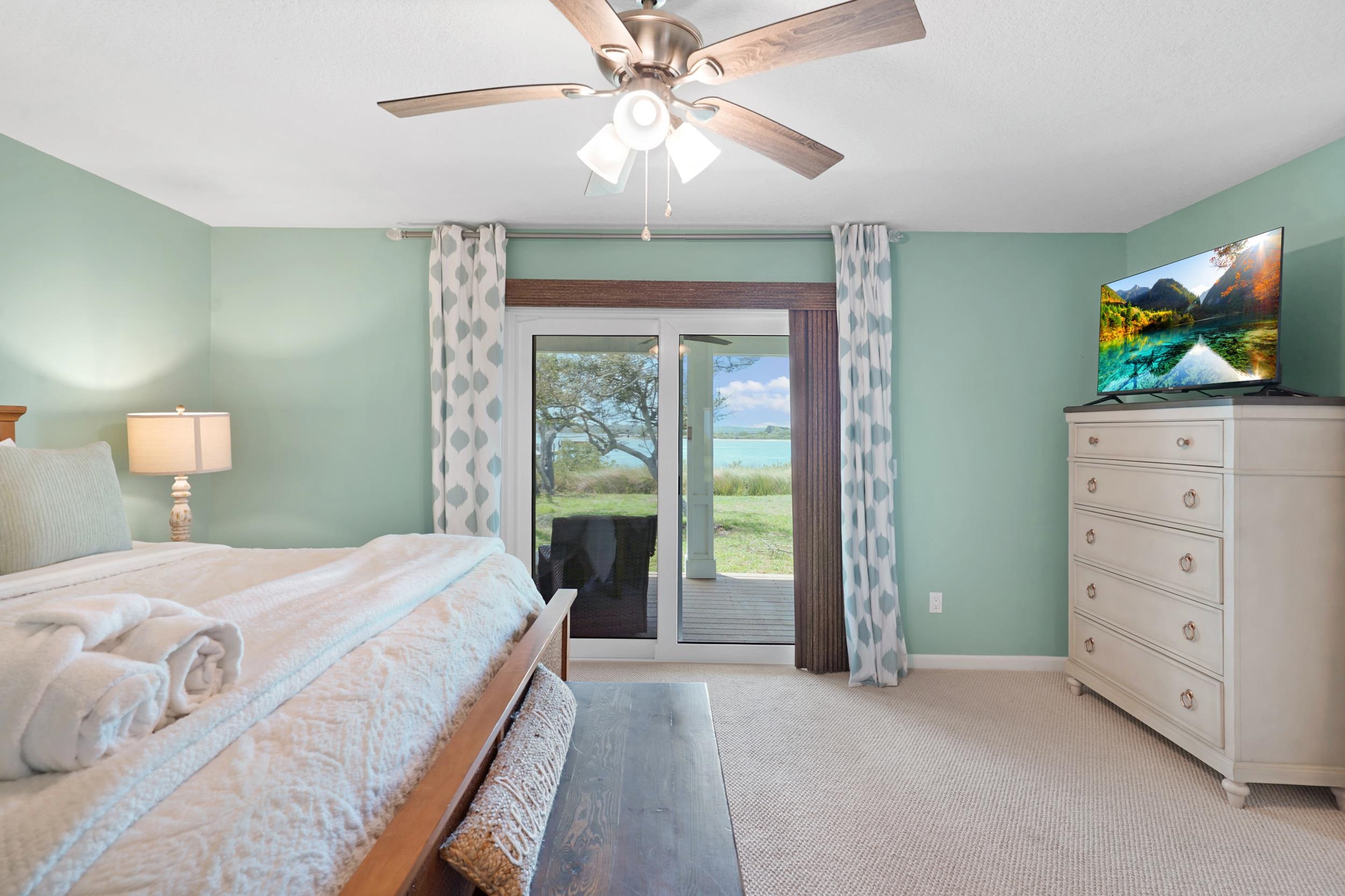 Image 20 of 59 For 7101 Middleton Ave