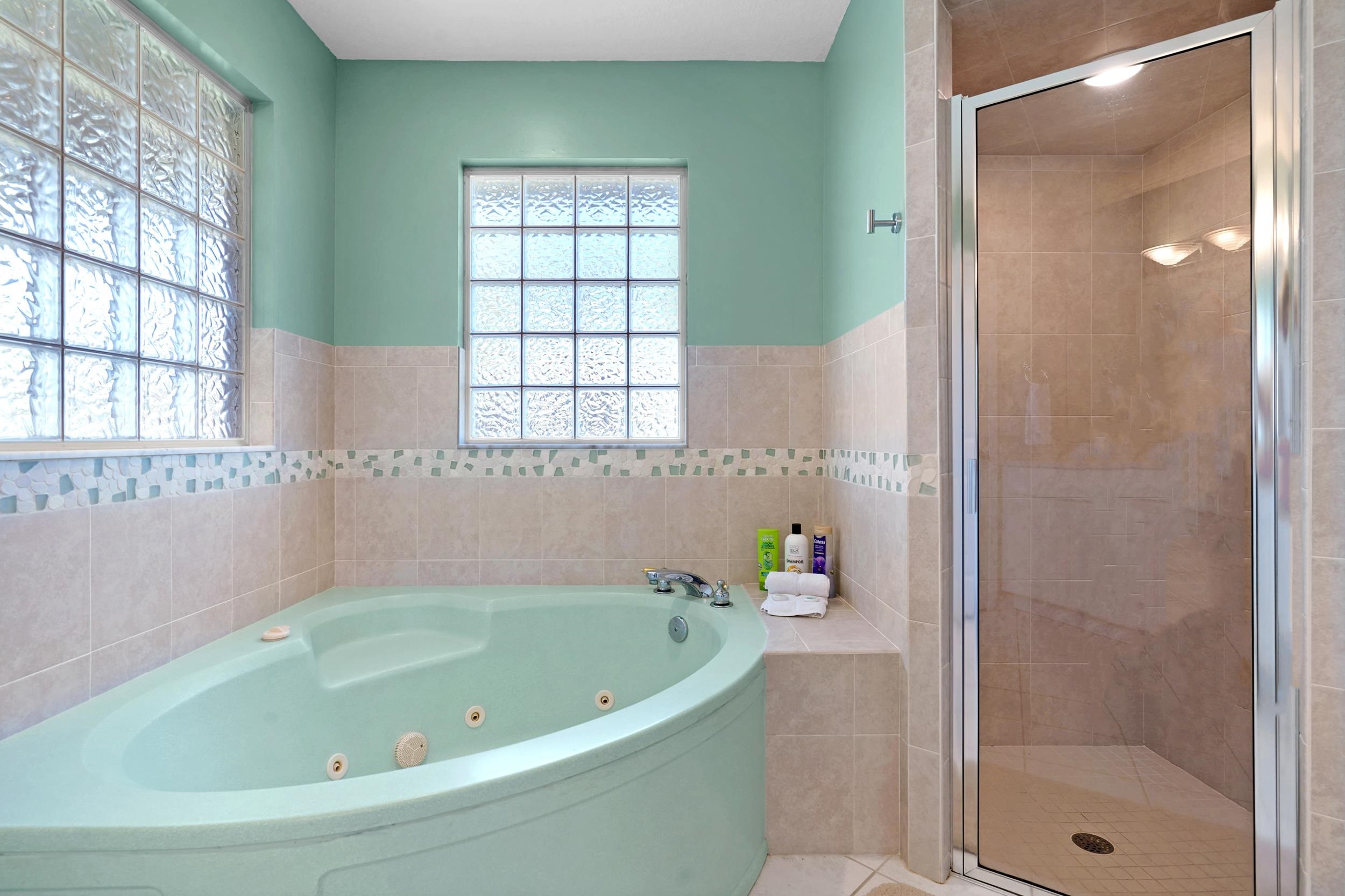 Image 24 of 59 For 7101 Middleton Ave