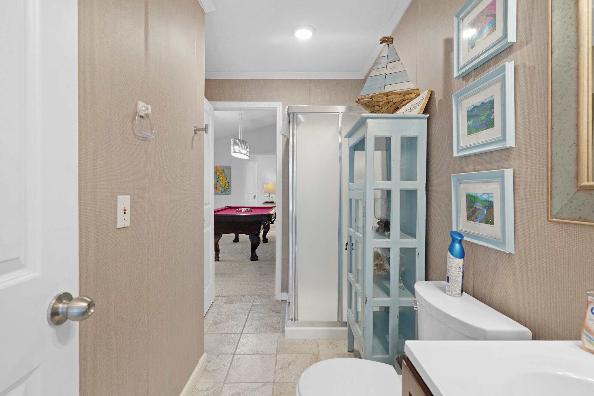 Image 33 of 59 For 7101 Middleton Ave