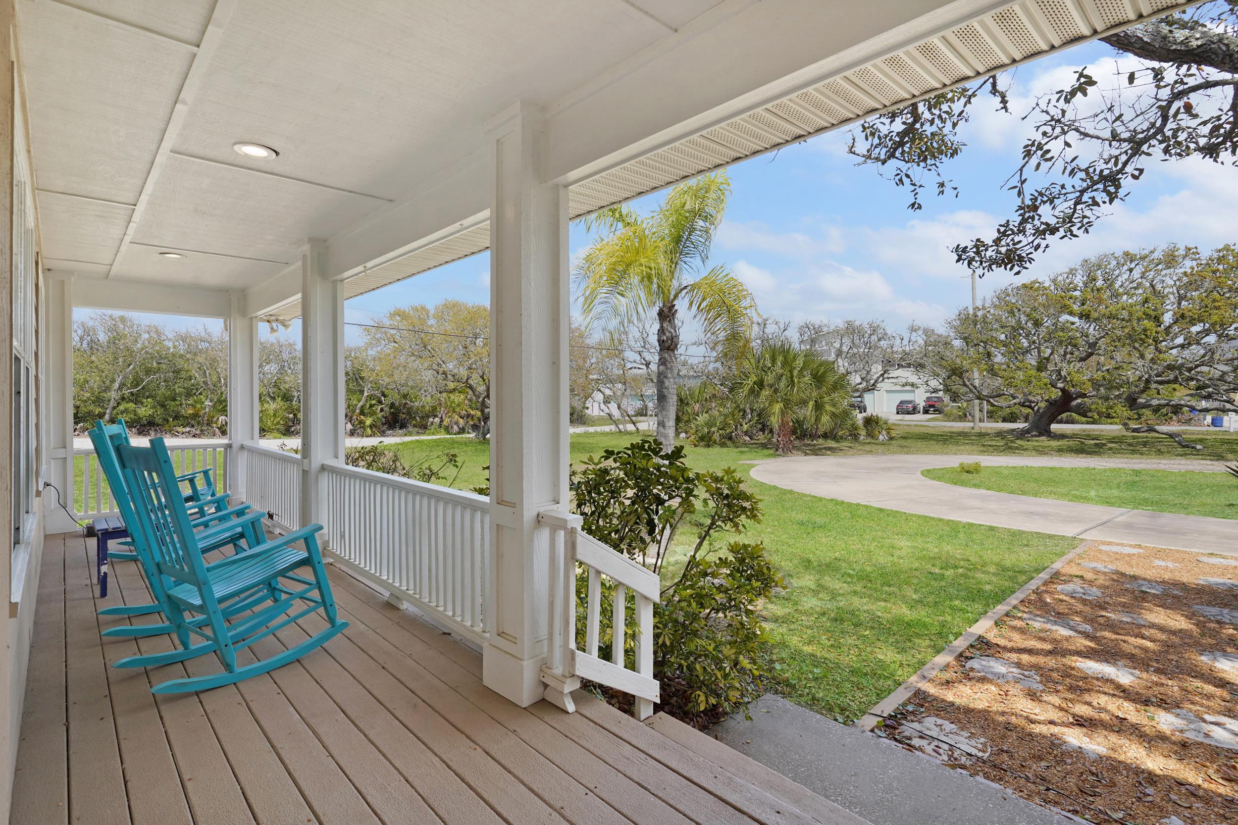 Image 7 of 59 For 7101 Middleton Ave