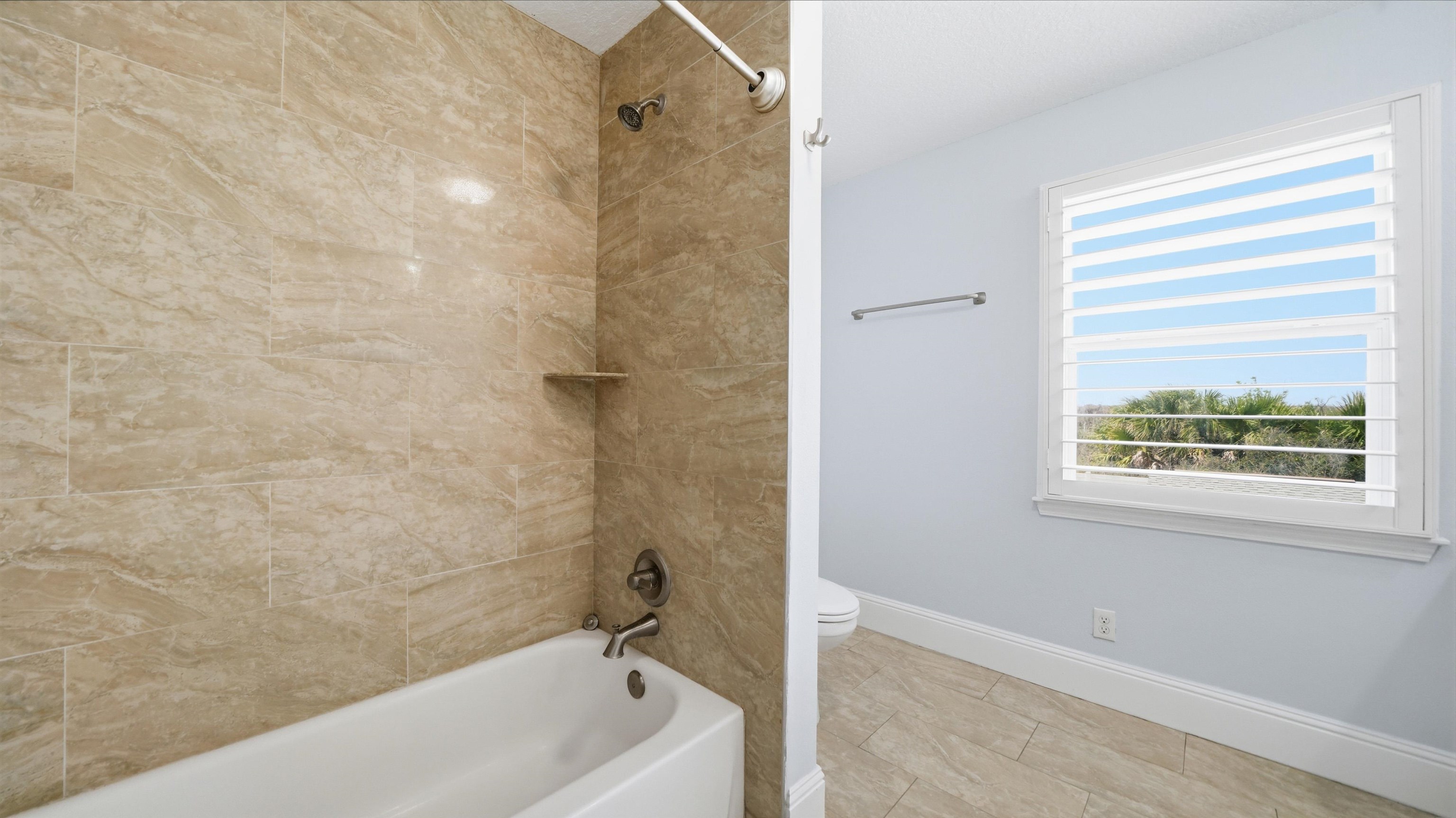 Image 32 of 67 For 26 Ocean Vista Ln