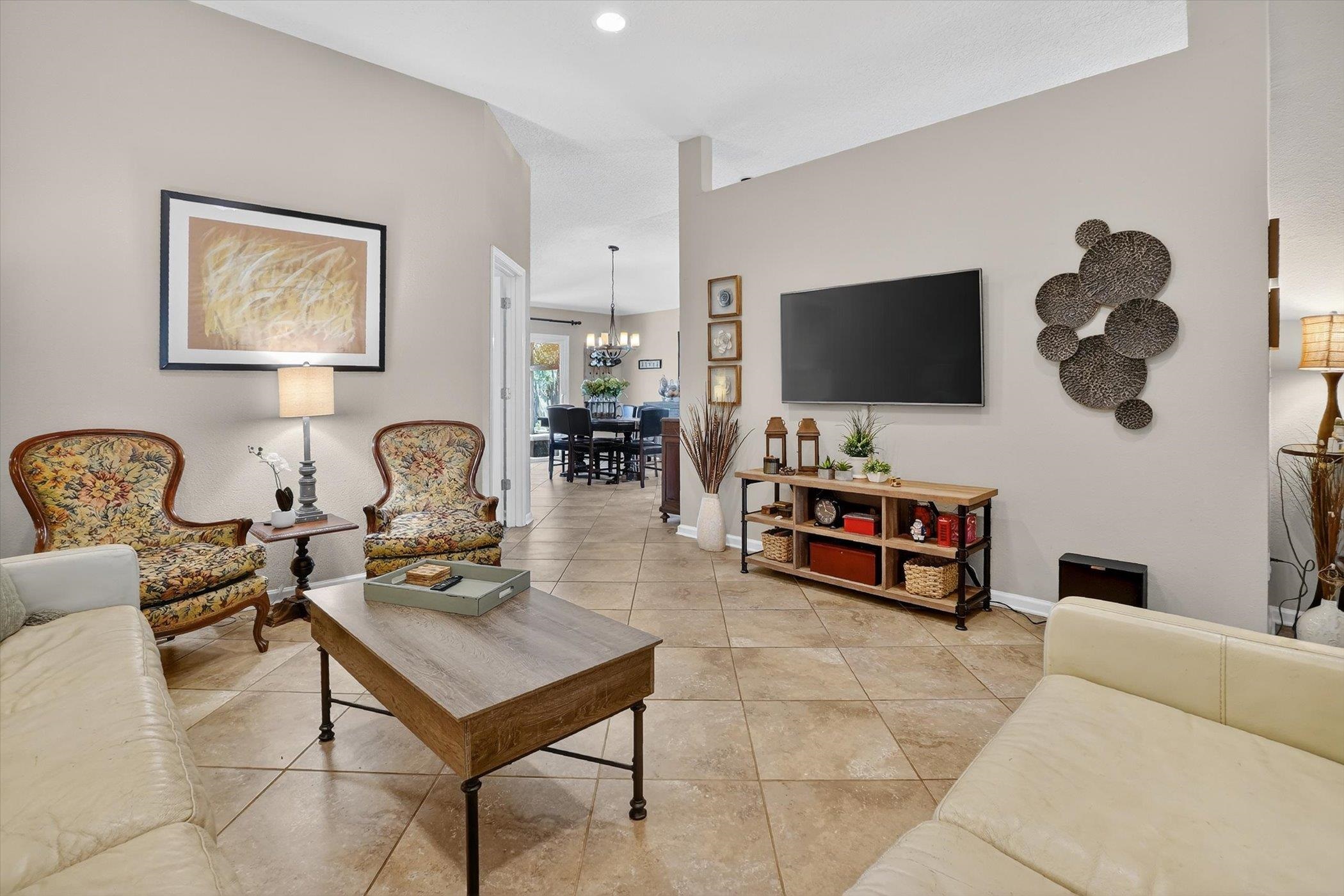 Image 11 of 45 For 137 Fallen Timber Way