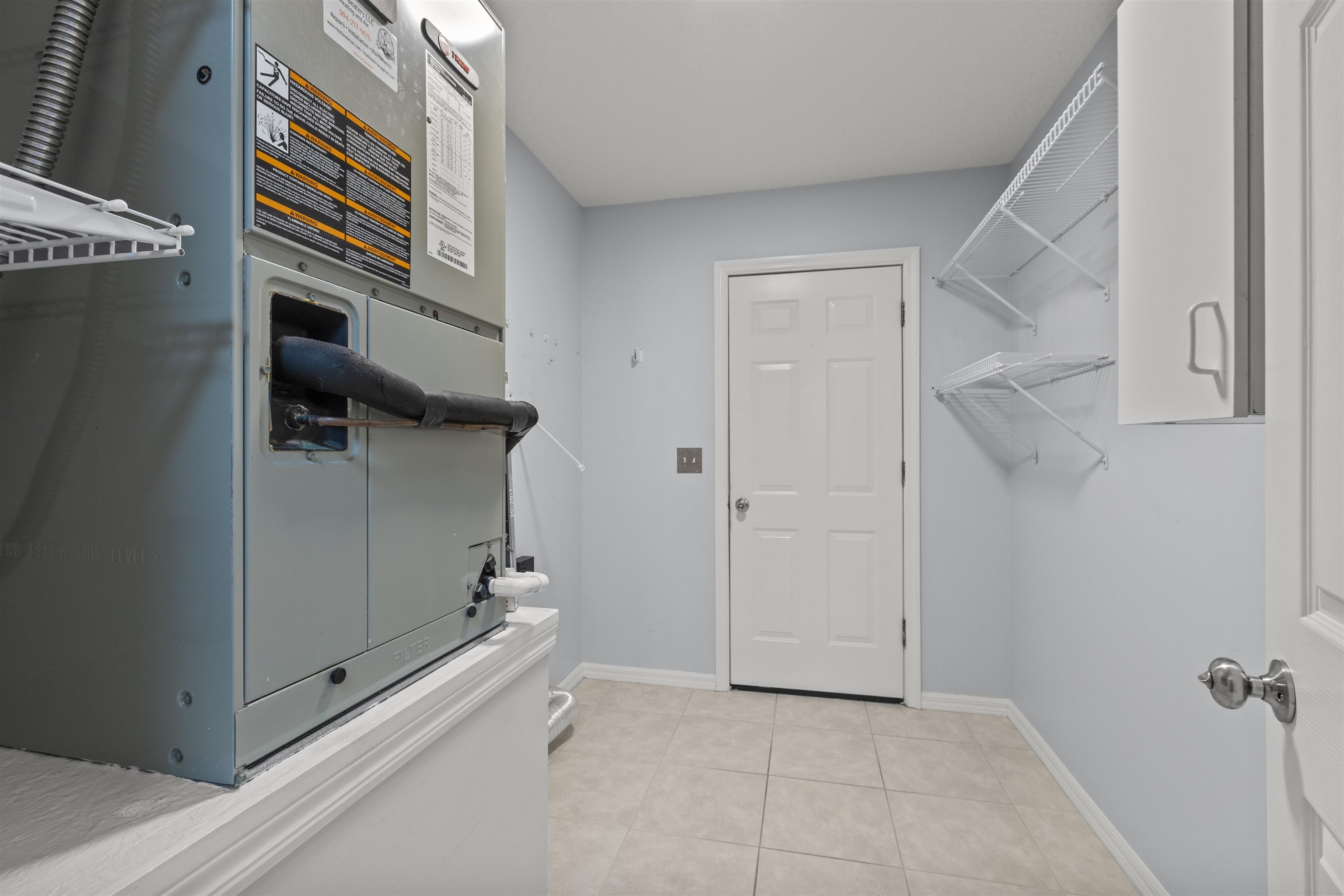 Image 18 of 40 For 4025 Red Pine Lane