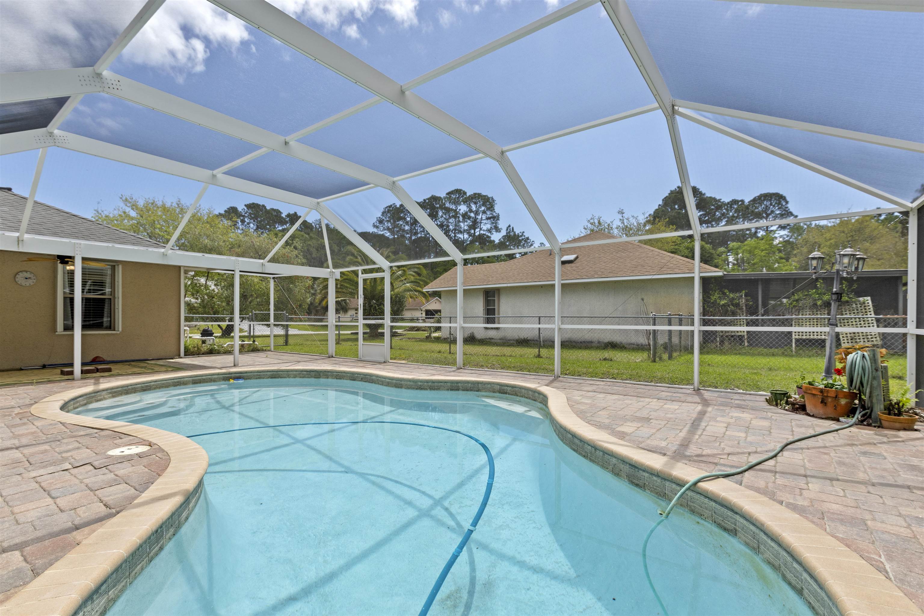 Image 36 of 40 For 4025 Red Pine Lane