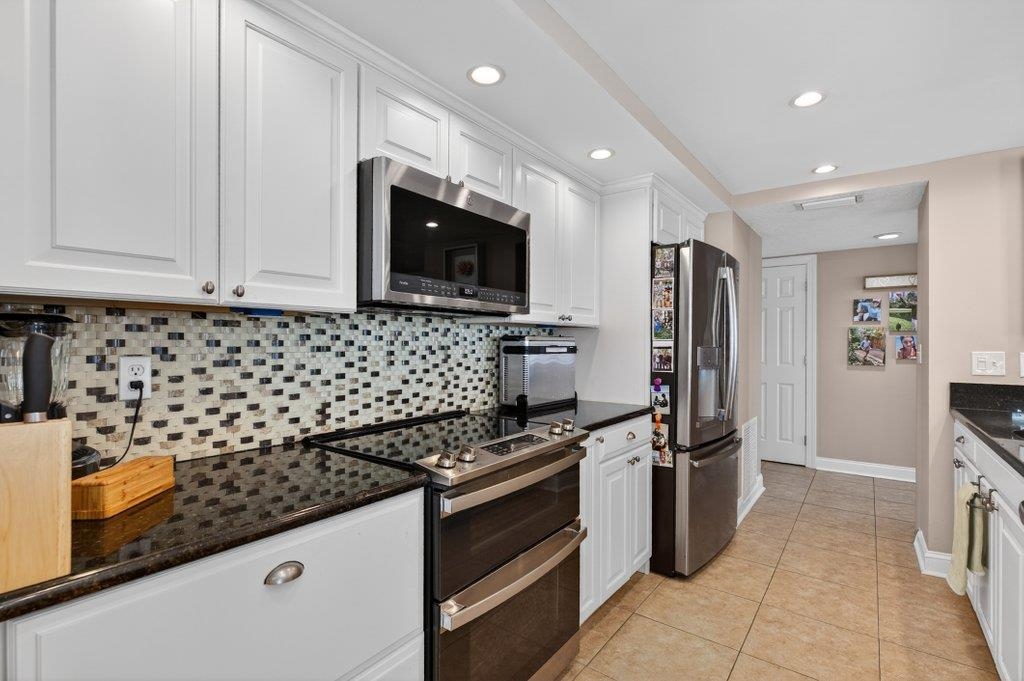 Image 22 of 57 For 6170 A1a #215 S