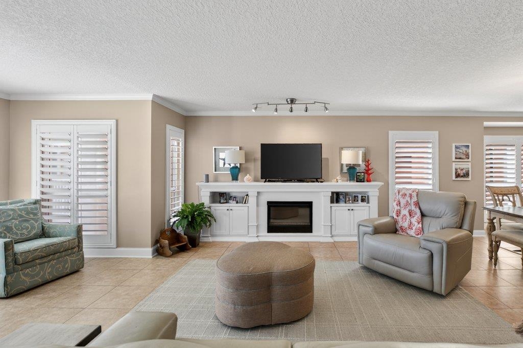 Image 34 of 57 For 6170 A1a #215 S