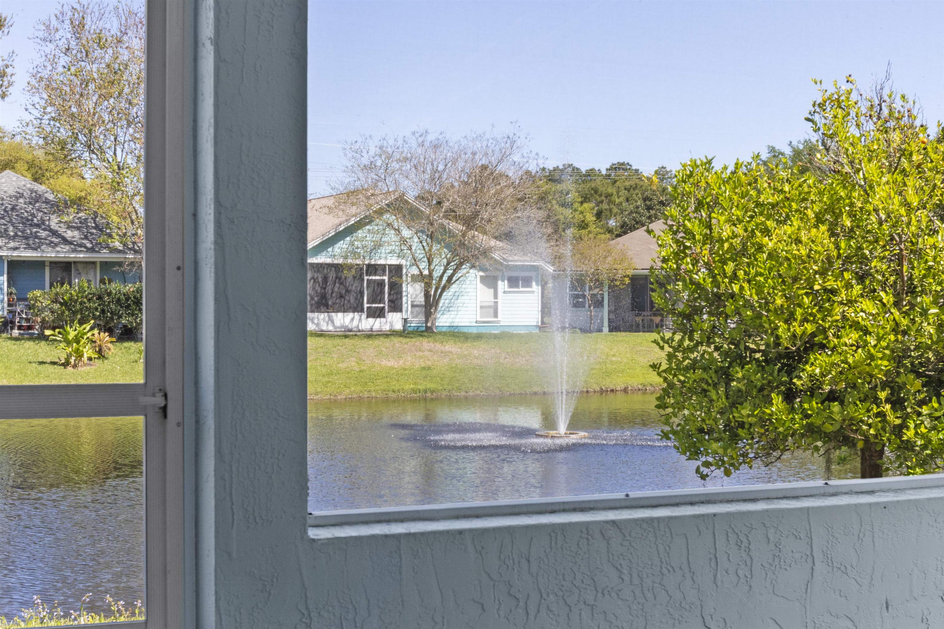 Image 36 of 39 For 428 Chamberlain Dr