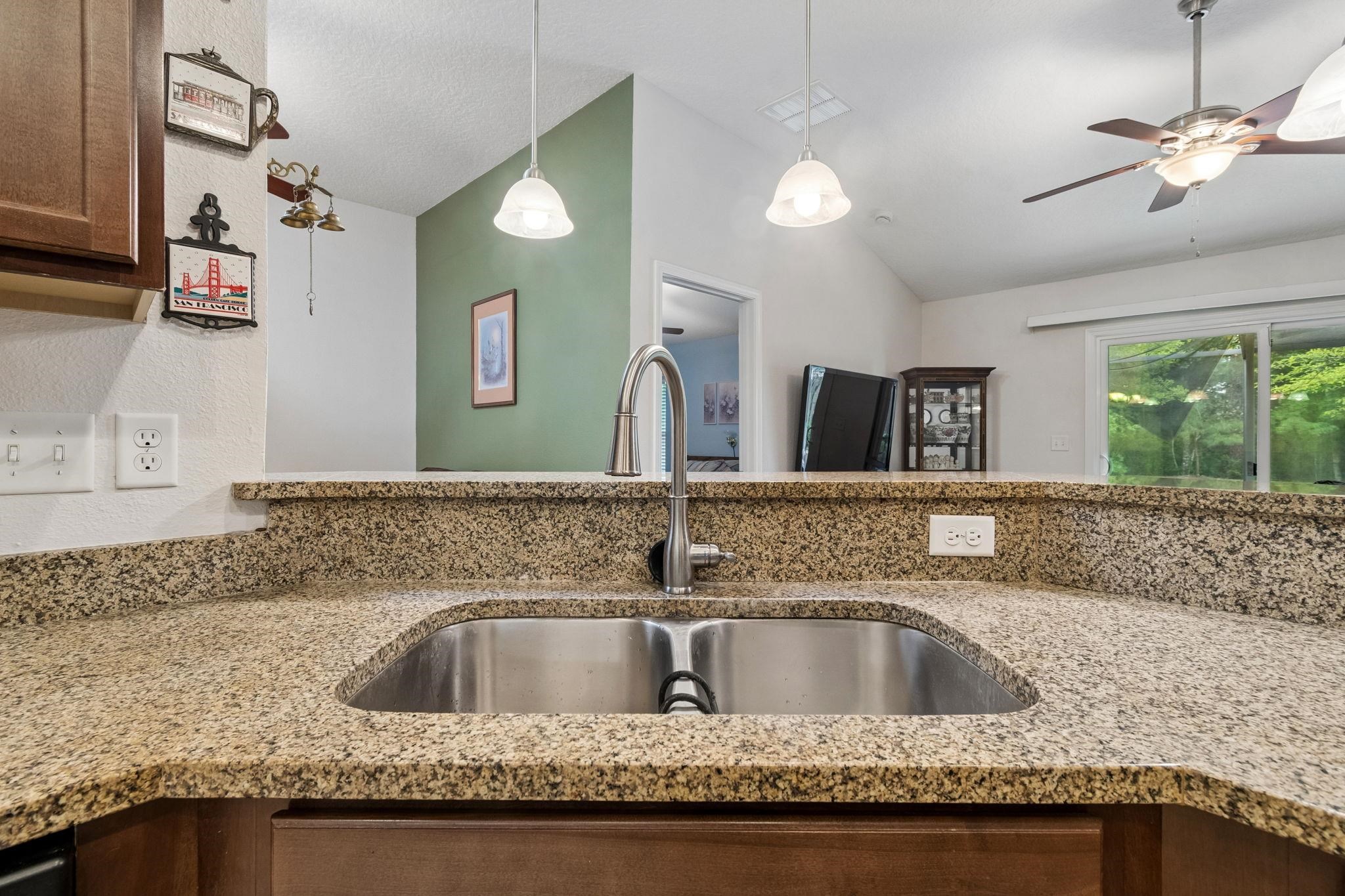 Image 20 of 53 For 187 Timberwood Dr