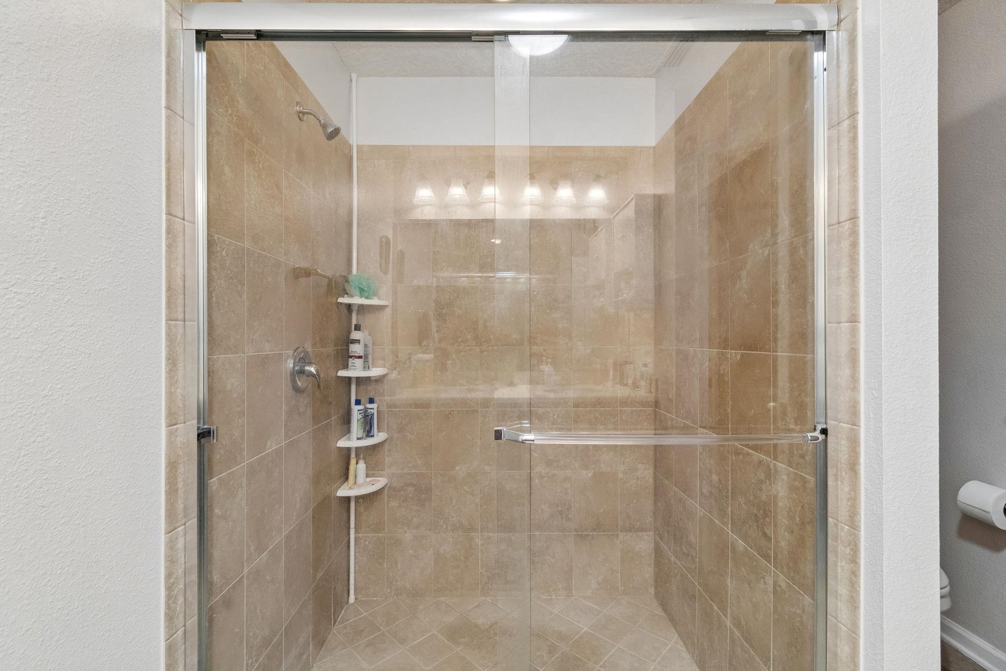 Image 28 of 53 For 187 Timberwood Dr