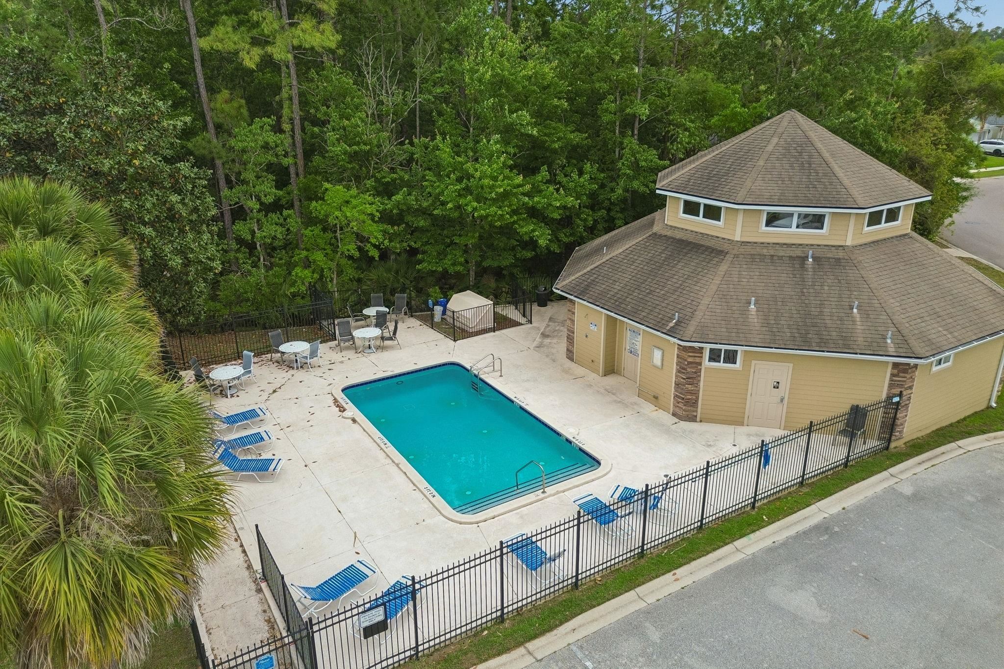 Image 53 of 53 For 187 Timberwood Dr