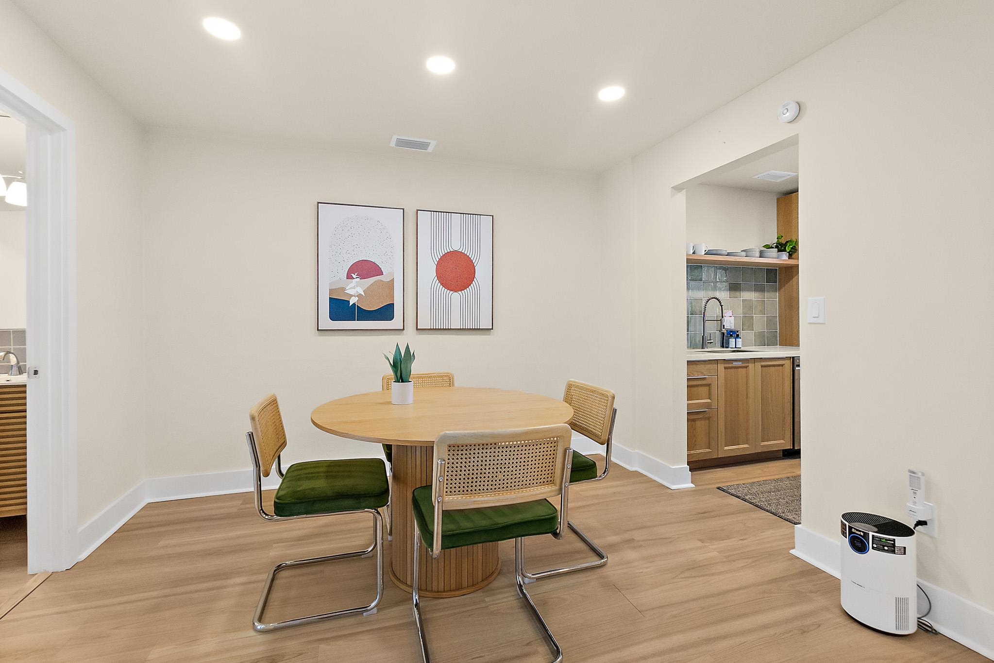 Image 9 of 35 For 405 Flagler Blvd  8a