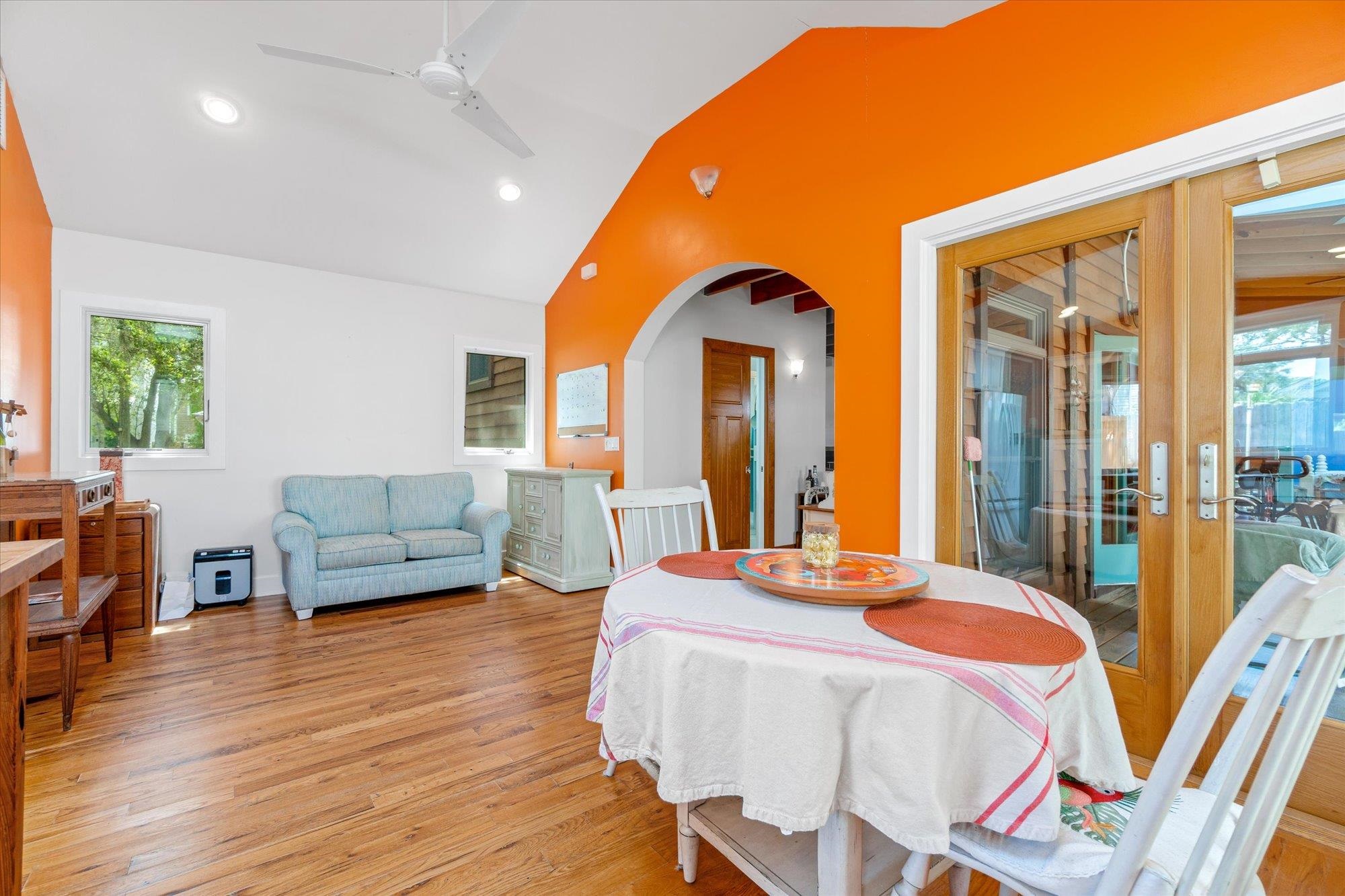 Image 14 of 52 For 68 Kings Ferry Way