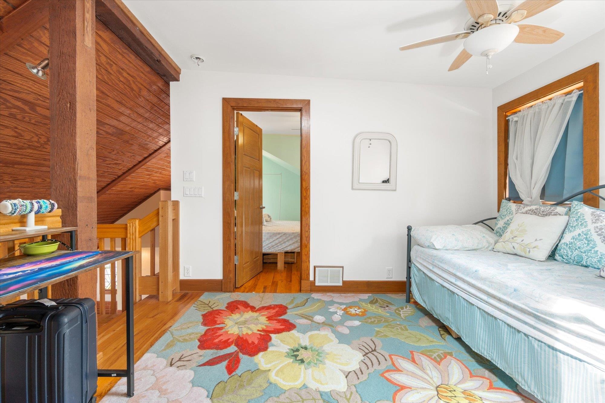 Image 29 of 52 For 68 Kings Ferry Way