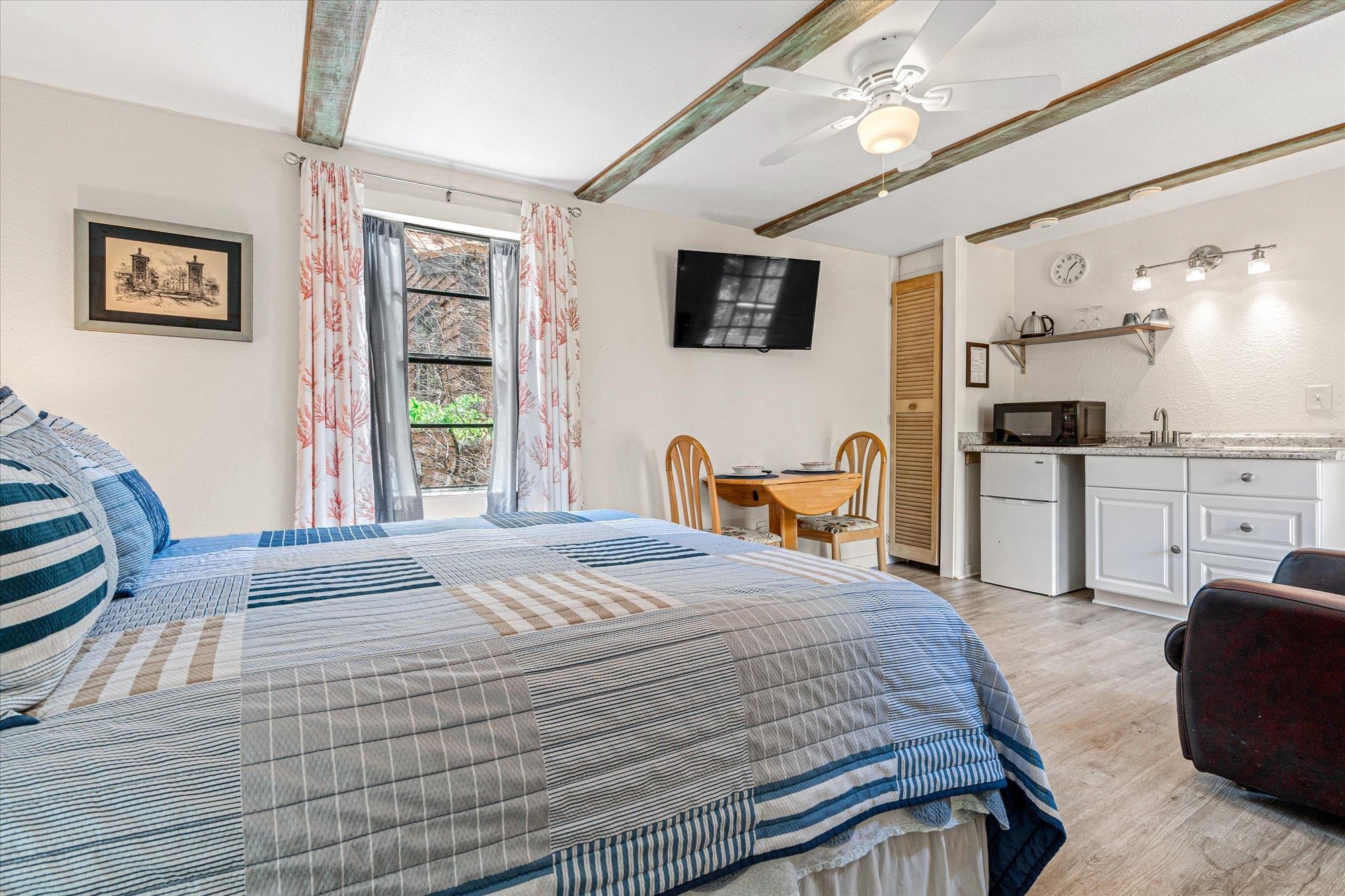 Image 40 of 52 For 68 Kings Ferry Way