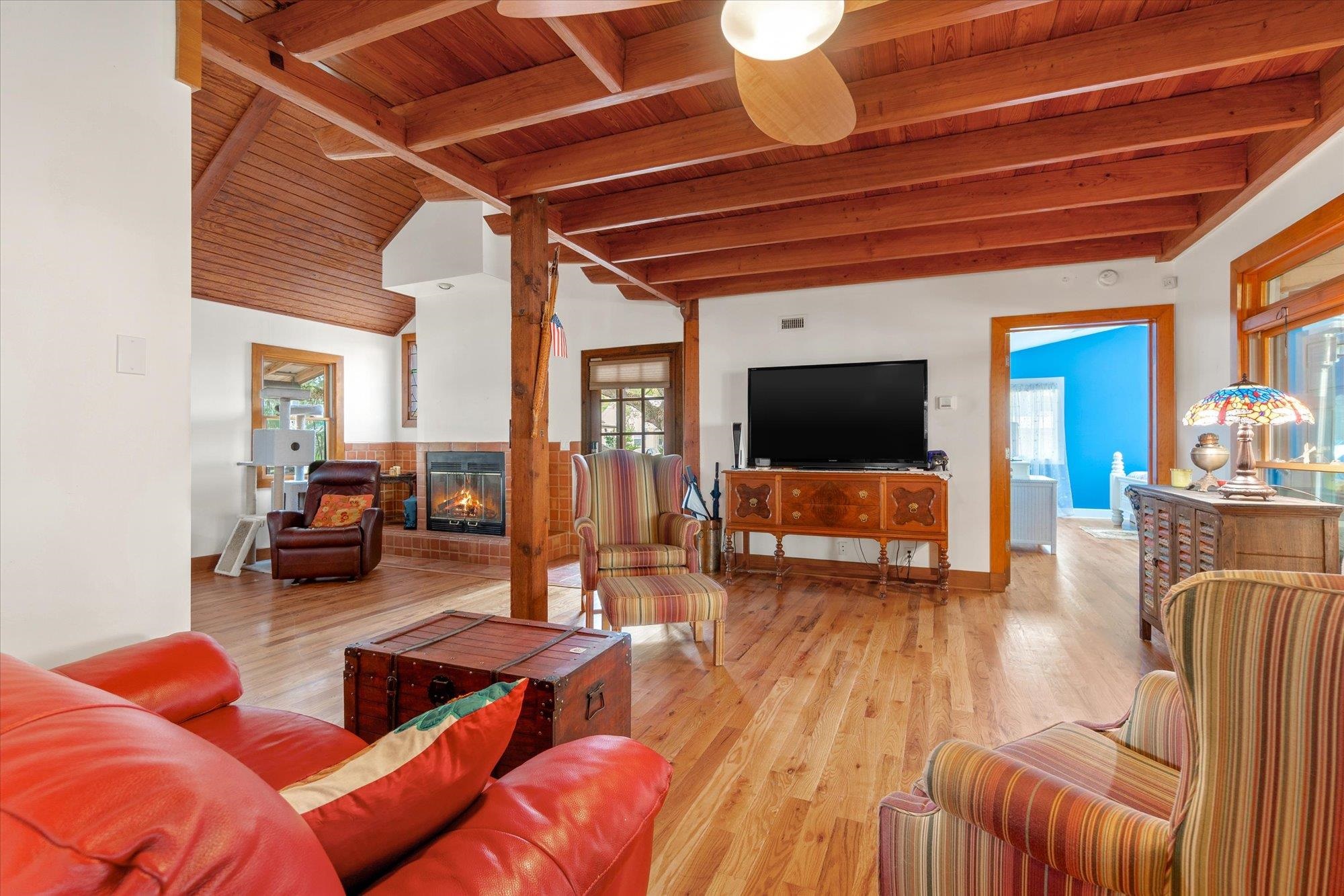 Image 6 of 52 For 68 Kings Ferry Way